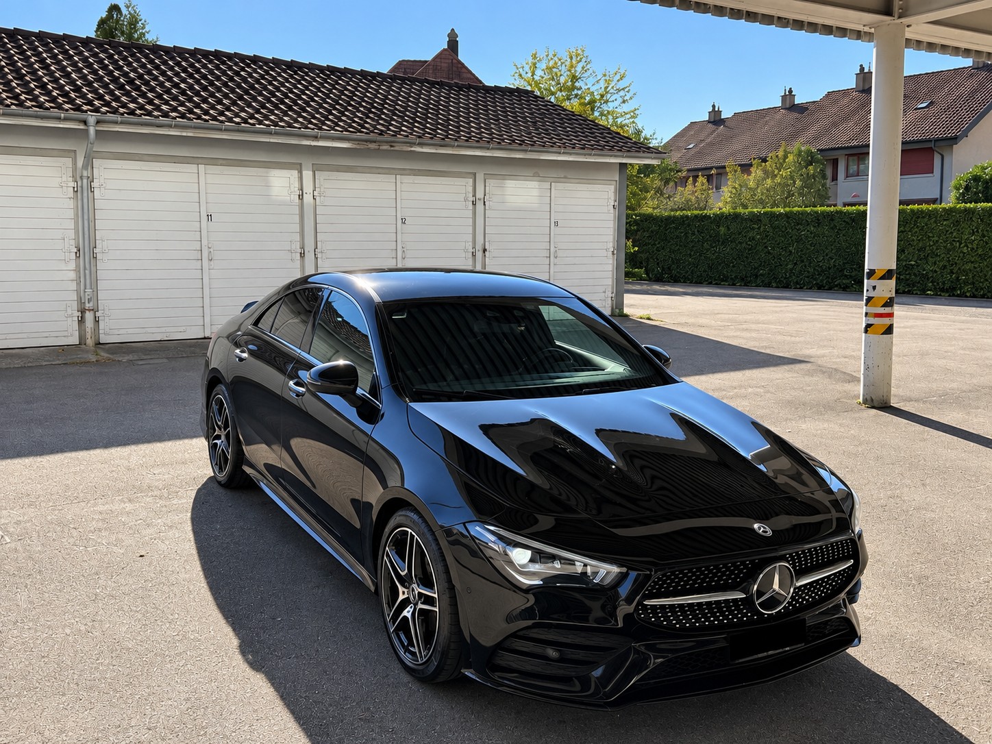 MERCEDES-BENZ CLA 200 AMG Line 7G-DCT-image-2