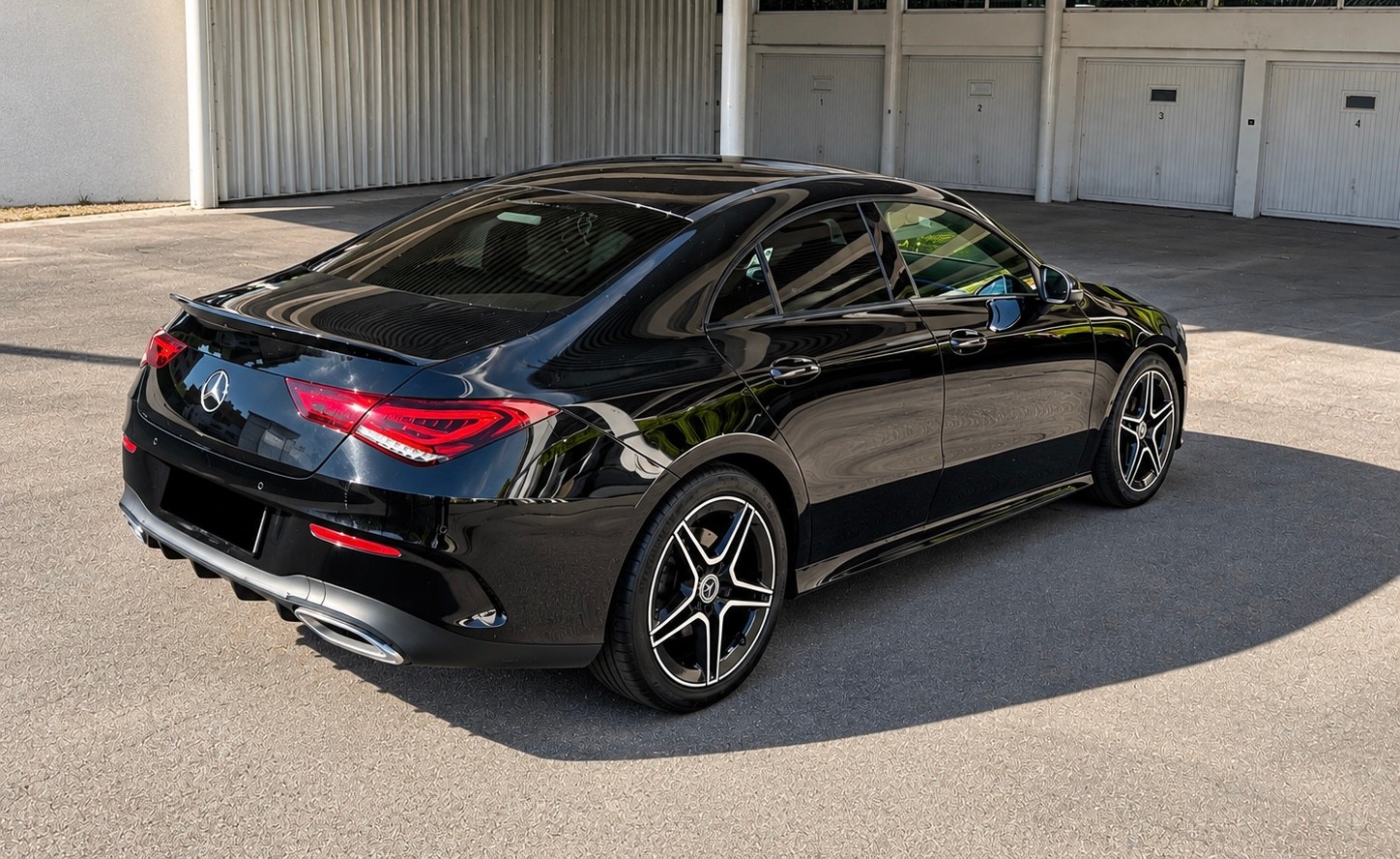 MERCEDES-BENZ CLA 200 AMG Line 7G-DCT-image-5