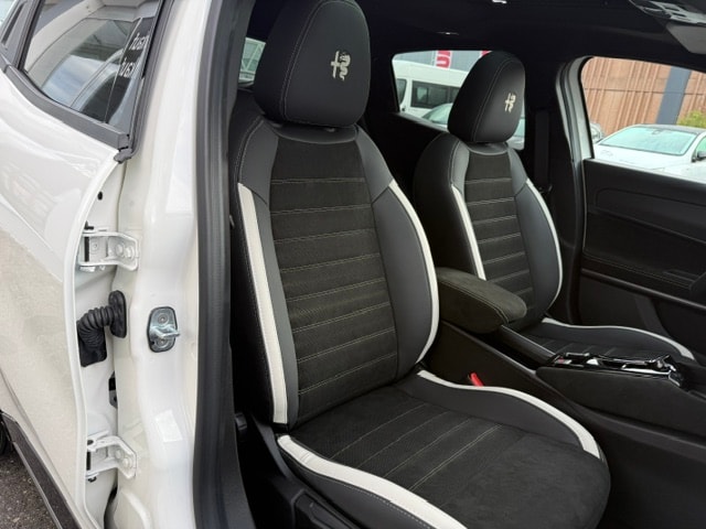 ALFA ROMEO Junior 1.2 48V Hybrid Sport Speciale Tech Sky MY26-image-14