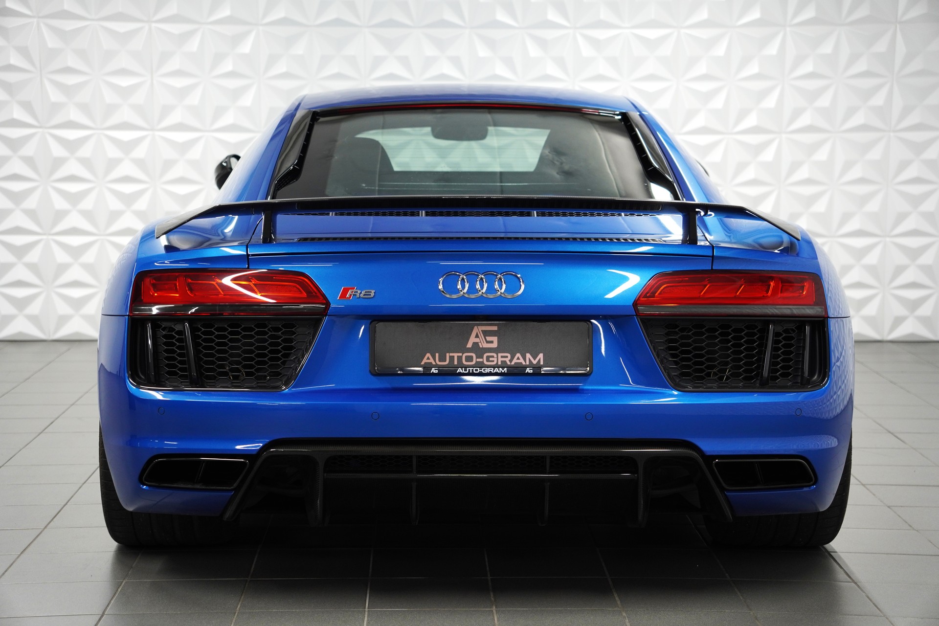 AUDI R8 Coupé 5.2 plus S-Tronic-showroom-element-3