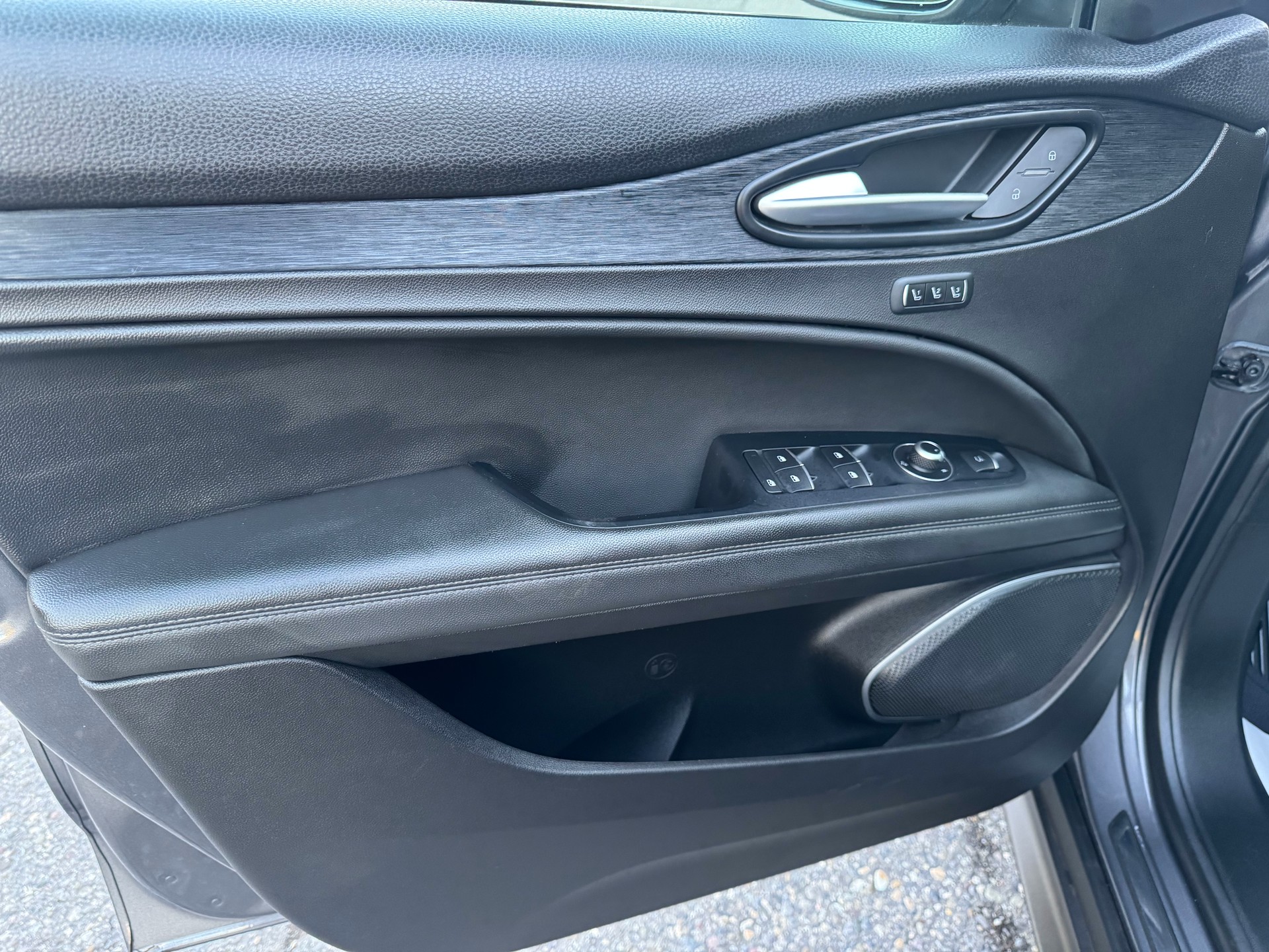 ALFA ROMEO Stelvio 2.2 JTDM Super Q4 Automatic-image-14