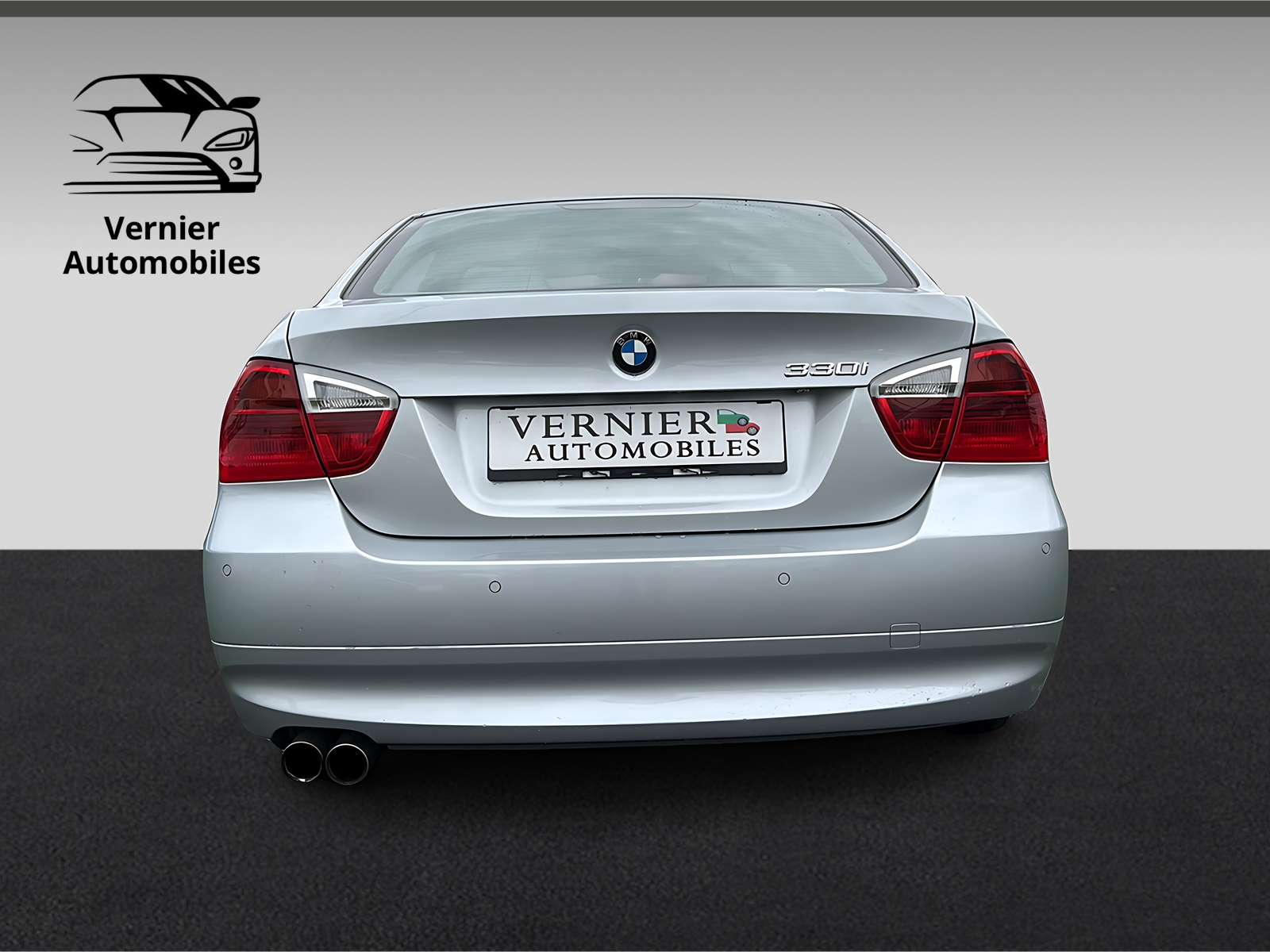 BMW 330i-image-4