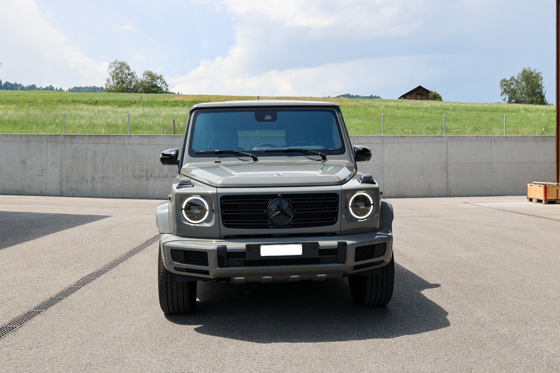 MERCEDES-BENZ G 350 d AMG Line 9G-Tronic-image-1