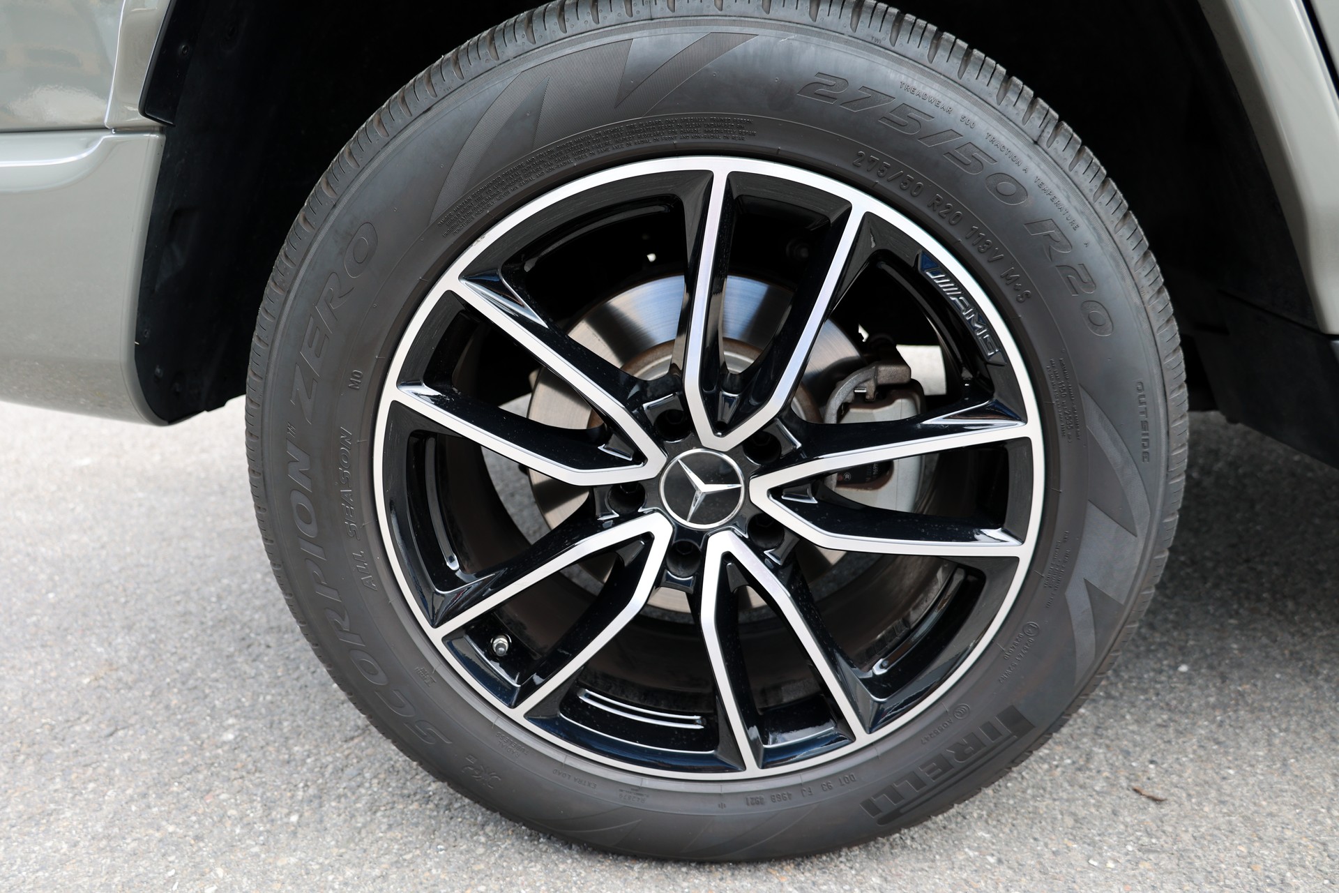 MERCEDES-BENZ G 350 d AMG Line 9G-Tronic-image-17