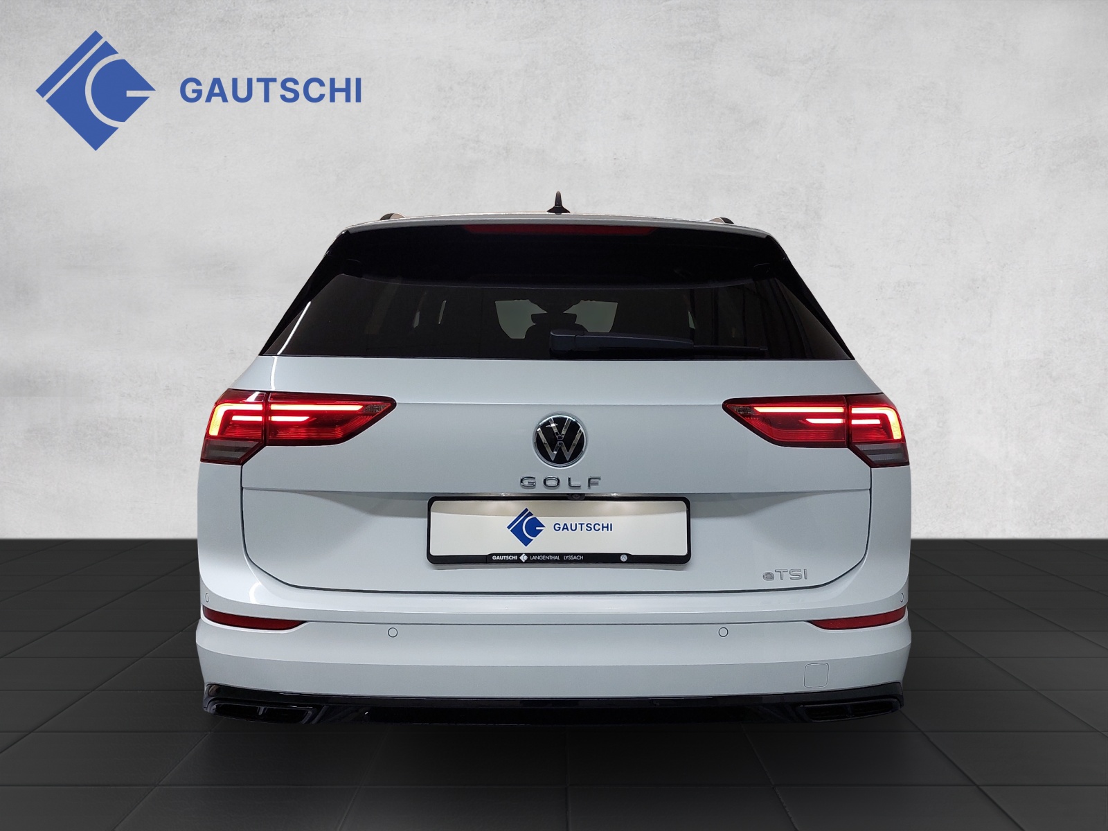 VW Golf Variant 1.5 eTSI mHEV R-Line-image-3