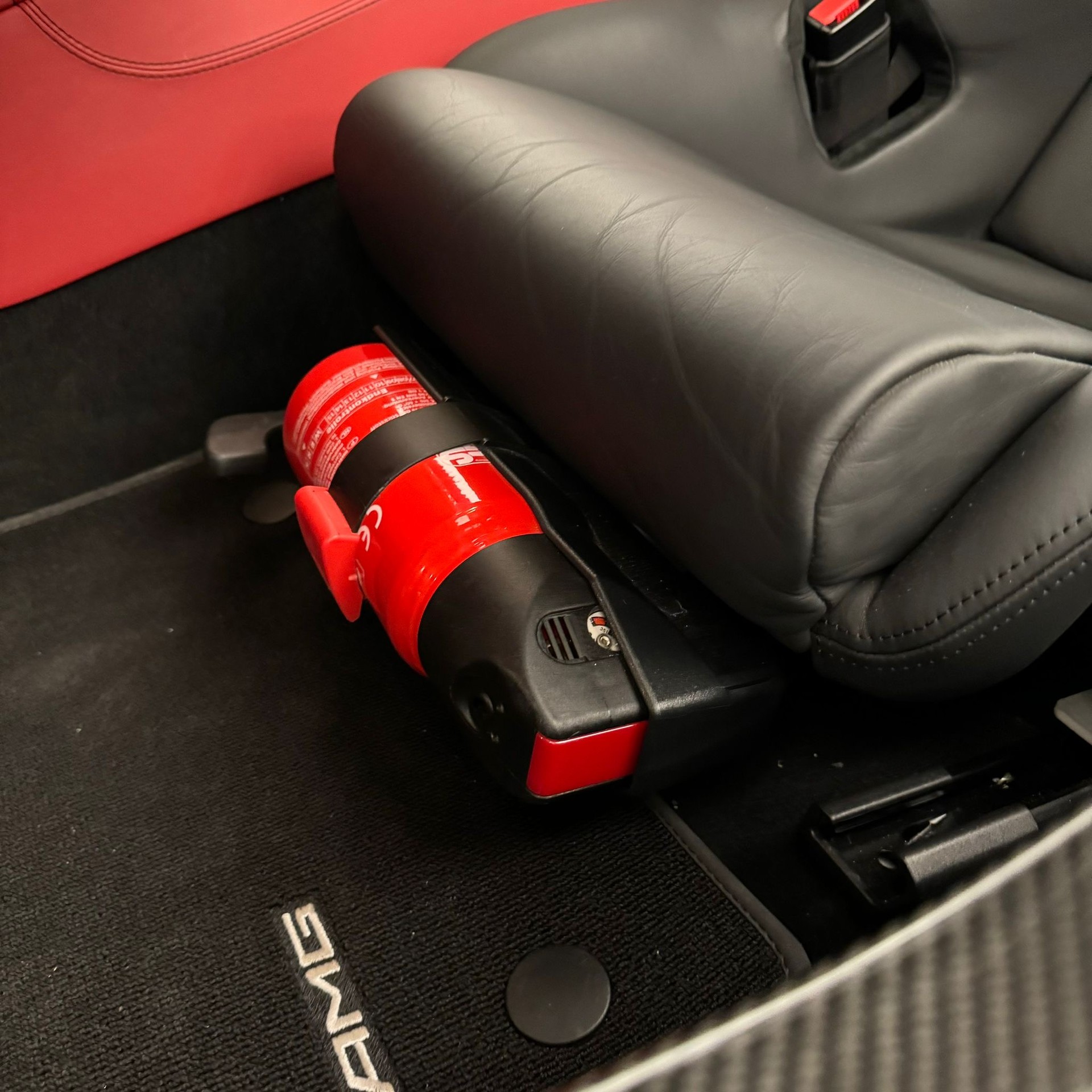 MERCEDES-BENZ SLS 63 AMG Speedshift RennTech-image-17