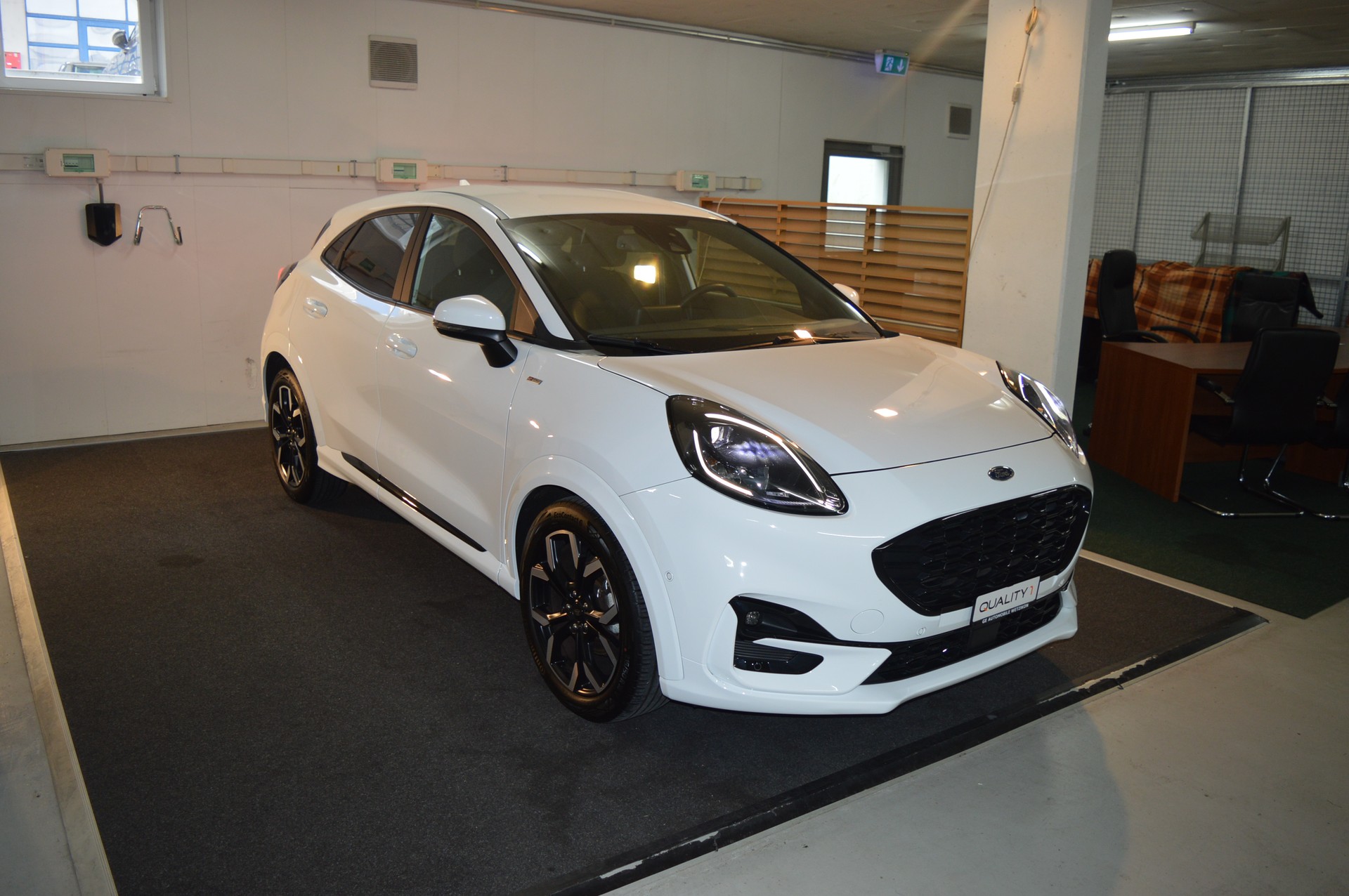 FORD Puma 1.0 MHEV ST-Line X Automat-image-2
