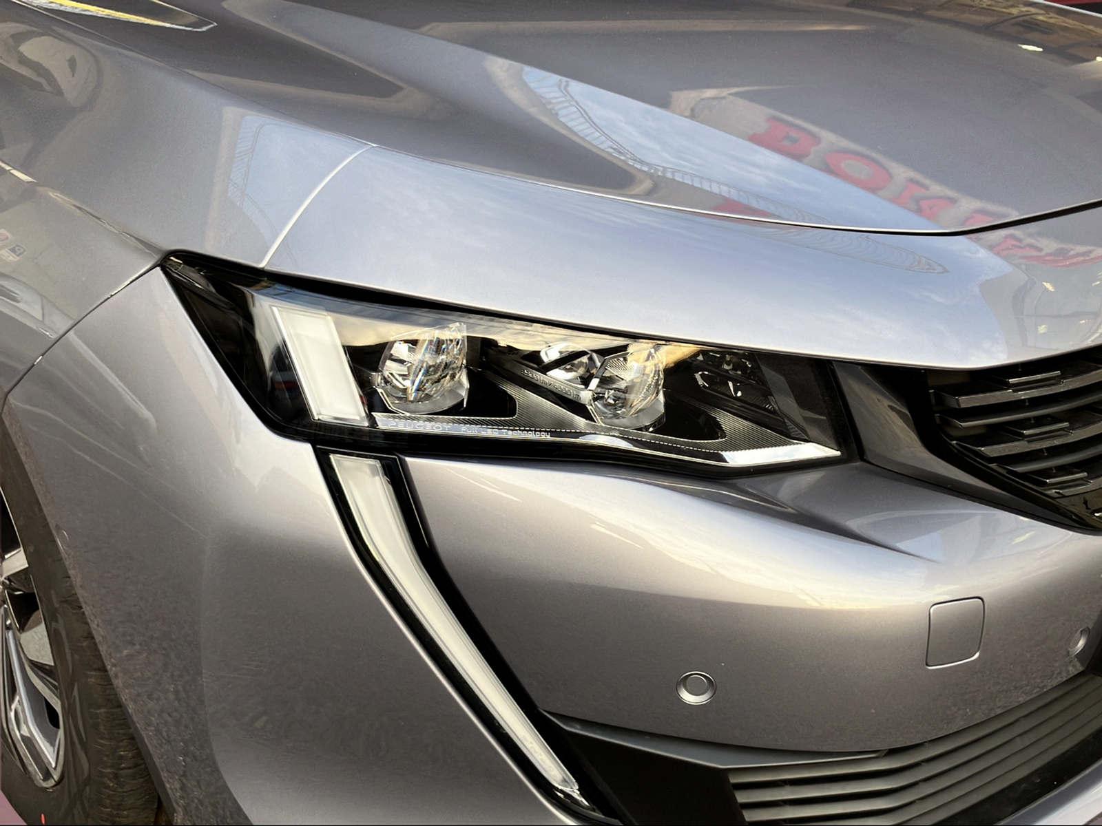 PEUGEOT 508 SW 1.6 Plug-in Hybrid Allure Pack-image-11