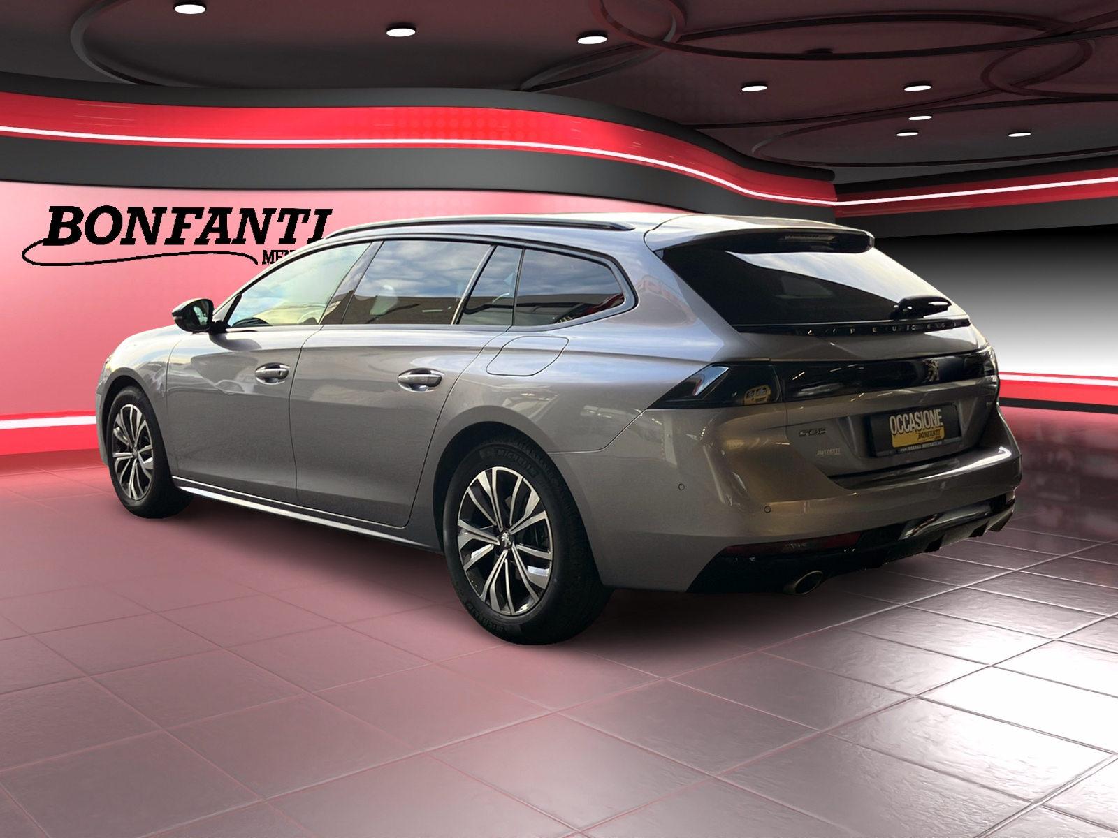 PEUGEOT 508 SW 1.6 Plug-in Hybrid Allure Pack-image-7