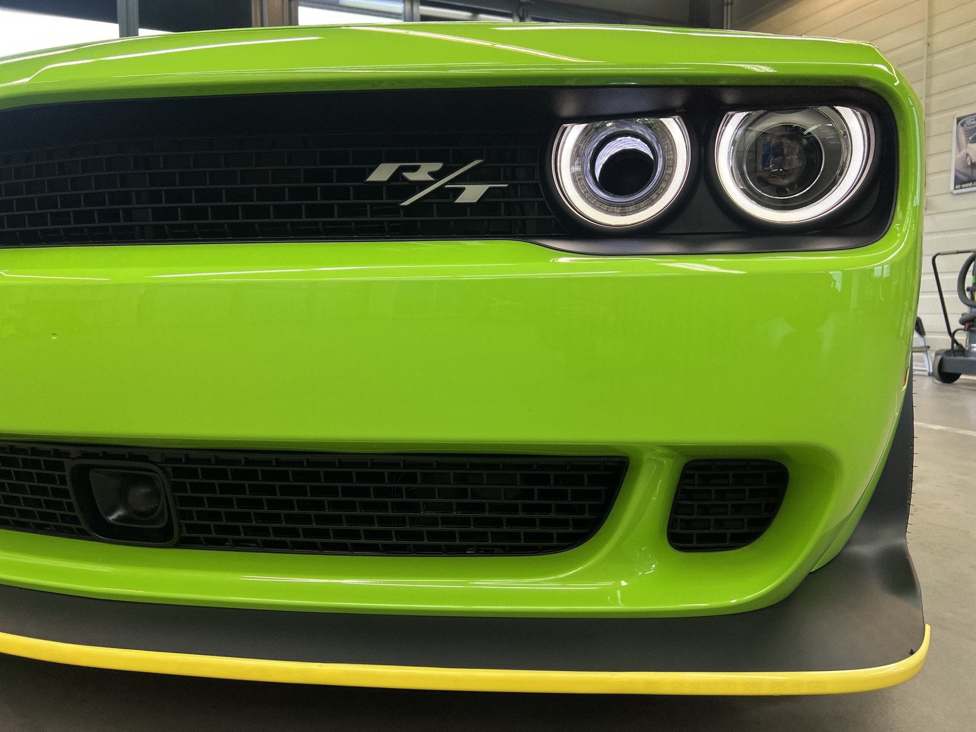 DODGE Challenger 6.4 Swinger Widebody-image-14