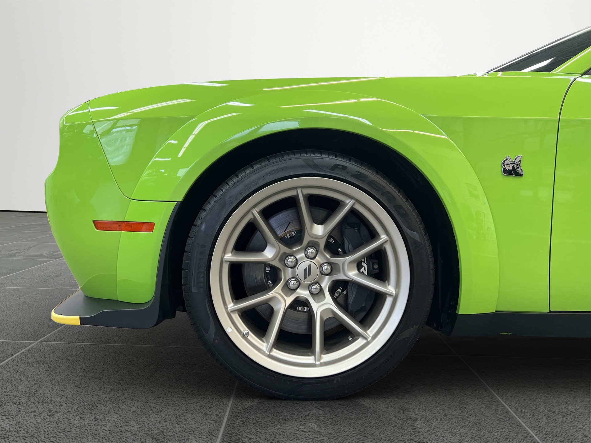 DODGE Challenger 6.4 Swinger Widebody-image-15