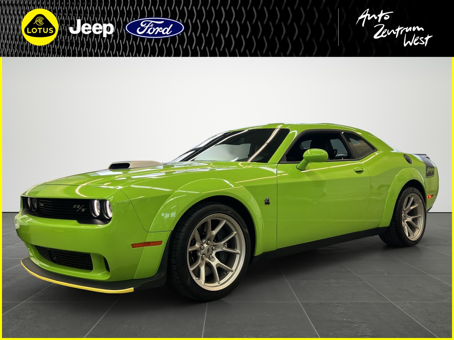 DODGE Challenger 6.4 Swinger Widebody-image-0