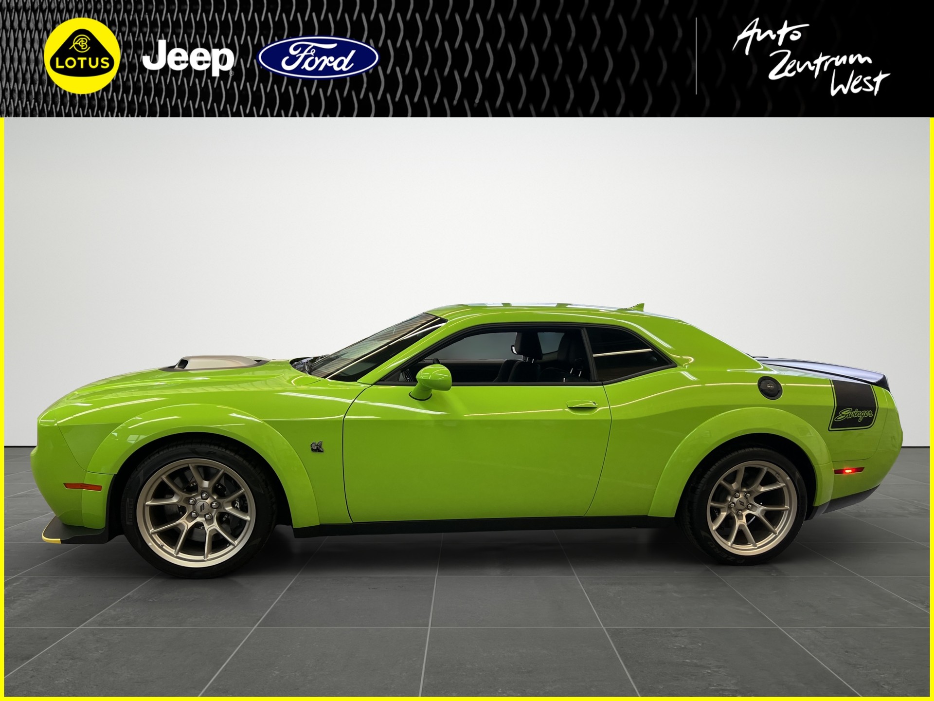 DODGE Challenger 6.4 Swinger Widebody-image-1