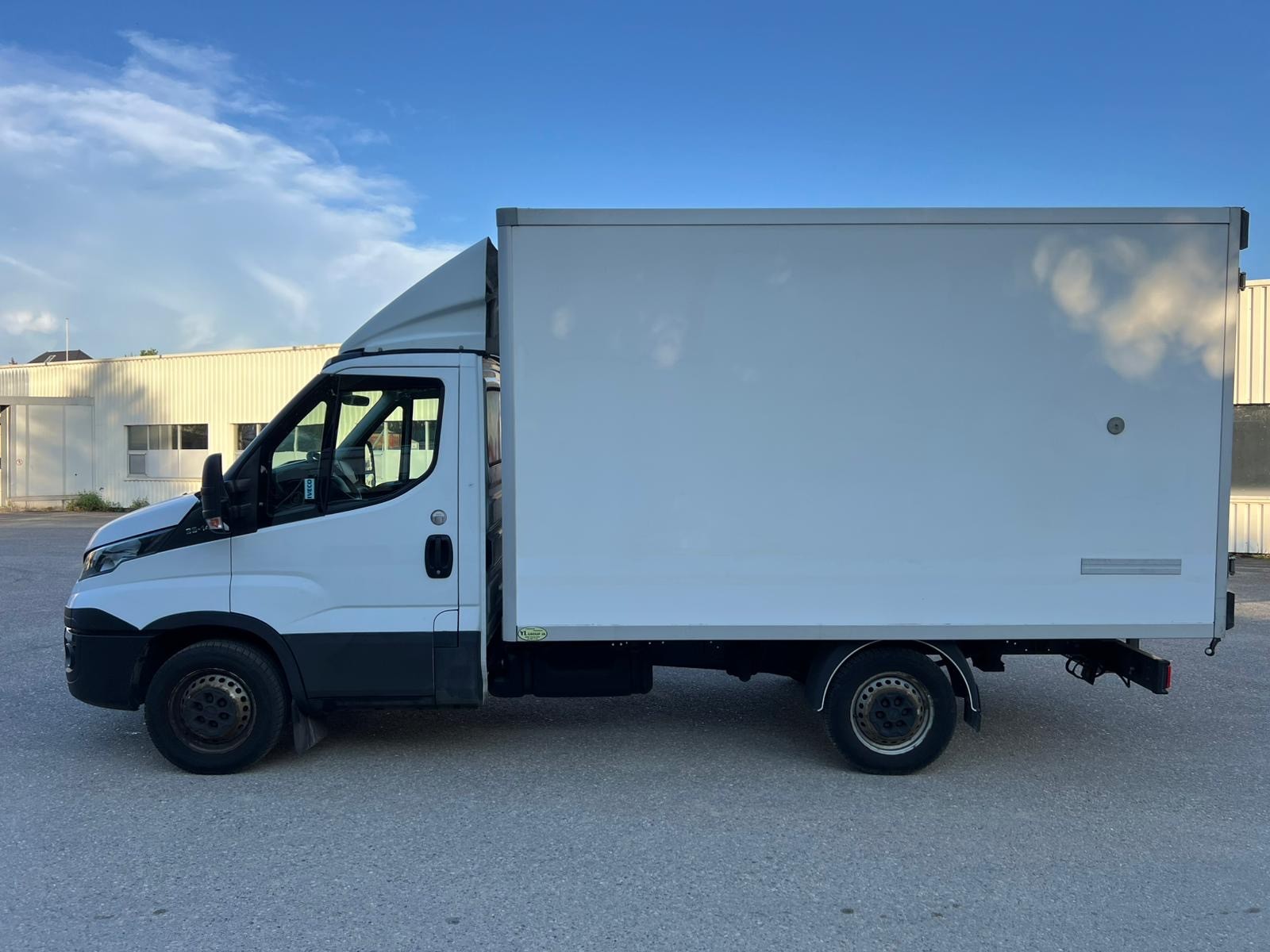 IVECO 35 S 14 A8-image-0