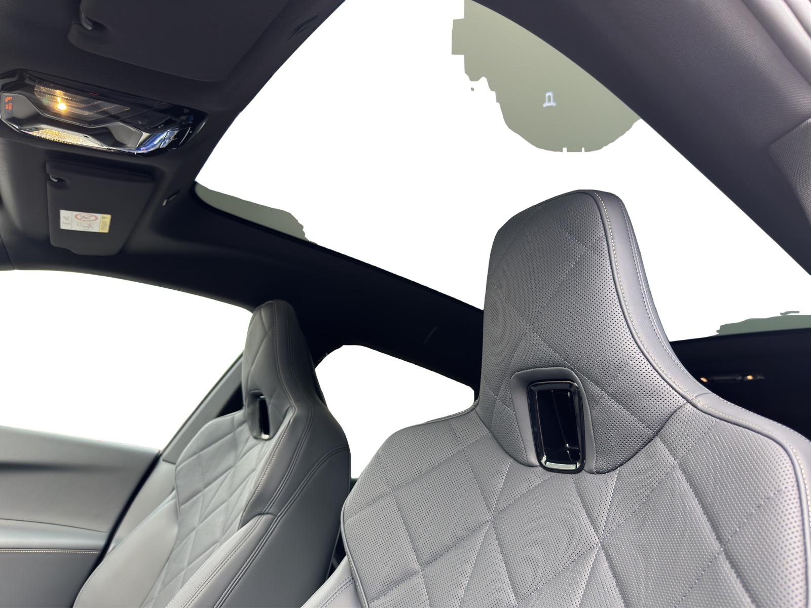 BMW iX xDrive45 M Sport Pro-image-16