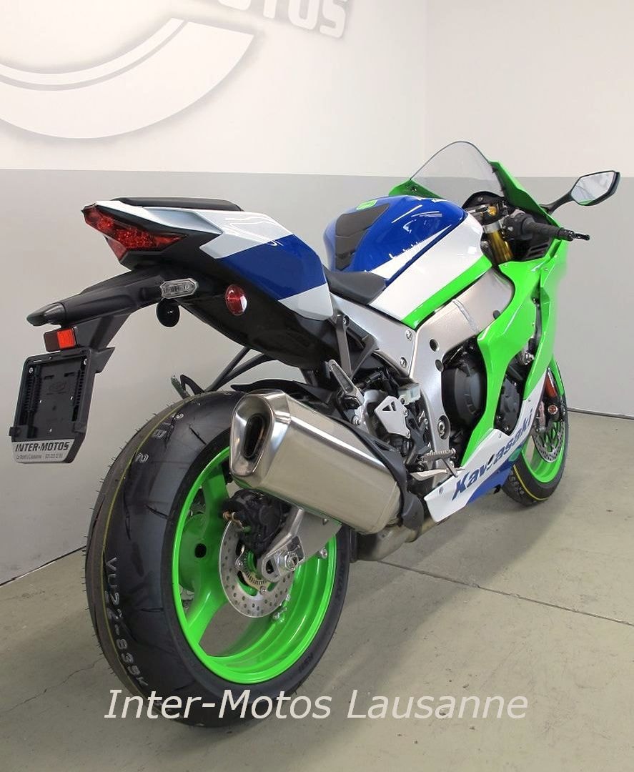 KAWASAKI NINJA ZX 10R 40TH-showroom-element-1