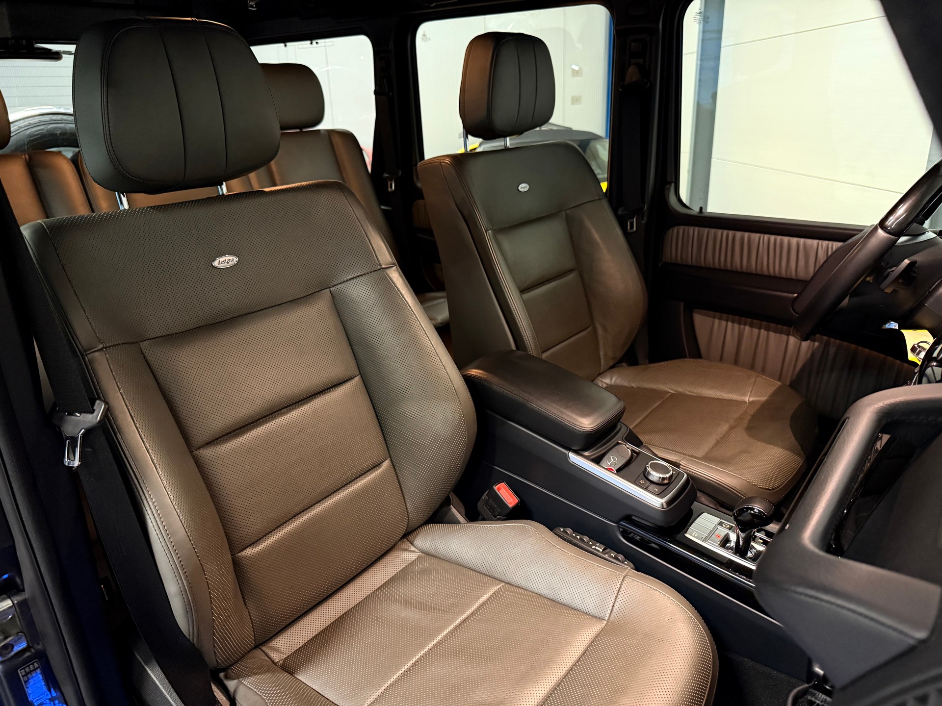 MERCEDES-BENZ G 500 lang Wagon-image-9