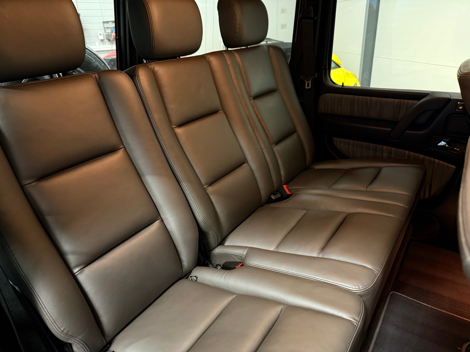 MERCEDES-BENZ G 500 lang Wagon-image-10