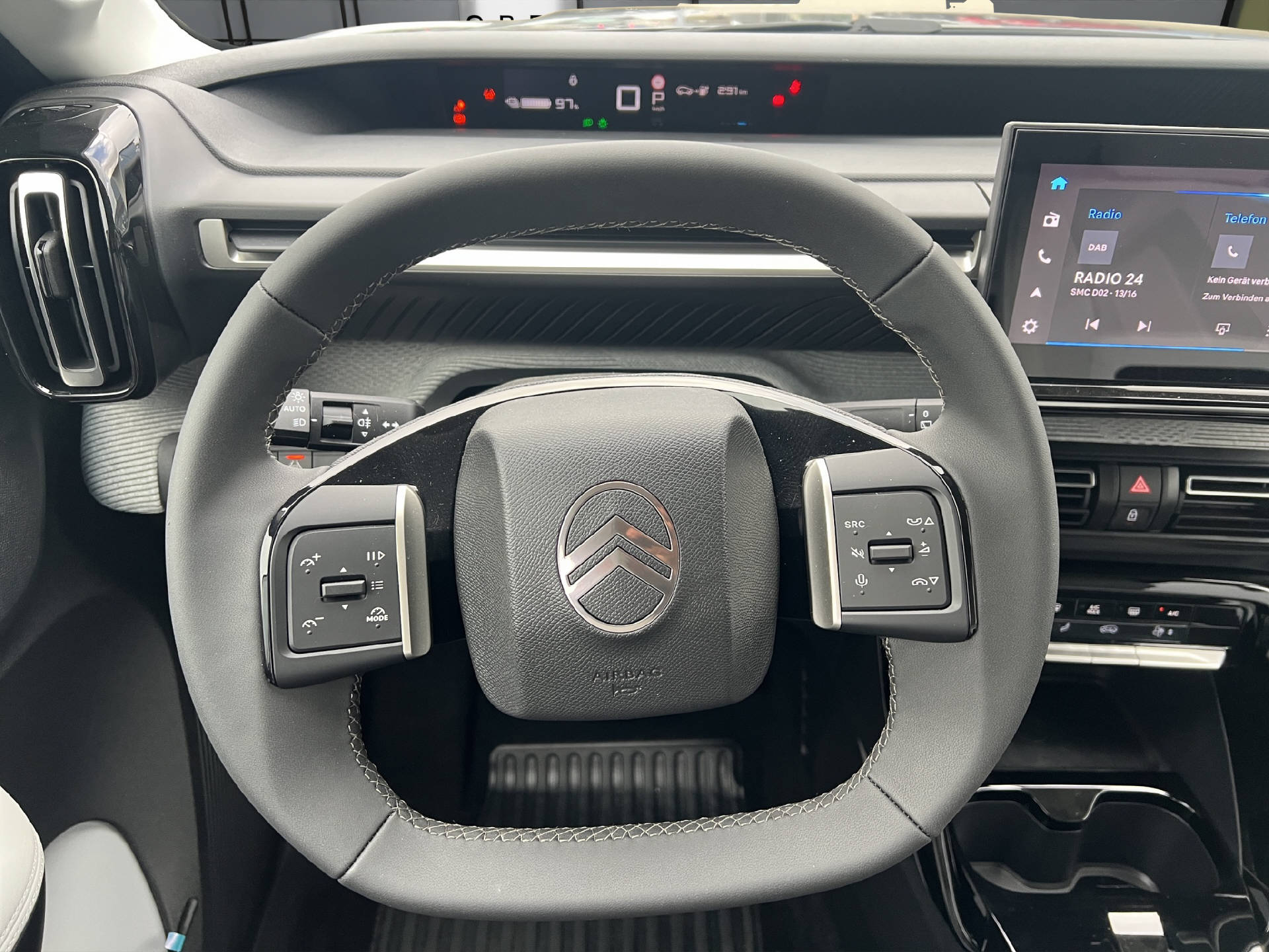 CITROEN e-C3 Max-image-9