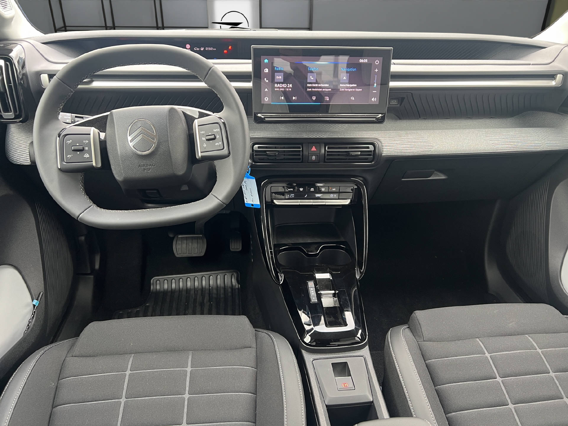 CITROEN e-C3 Max-image-8