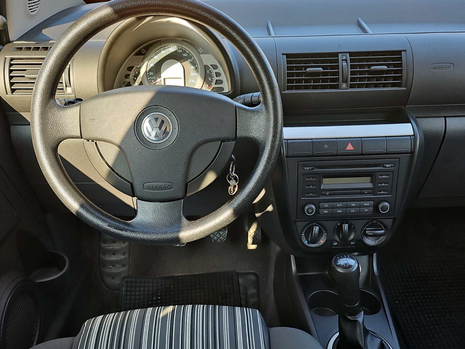 VW Fox 1.2-image-11