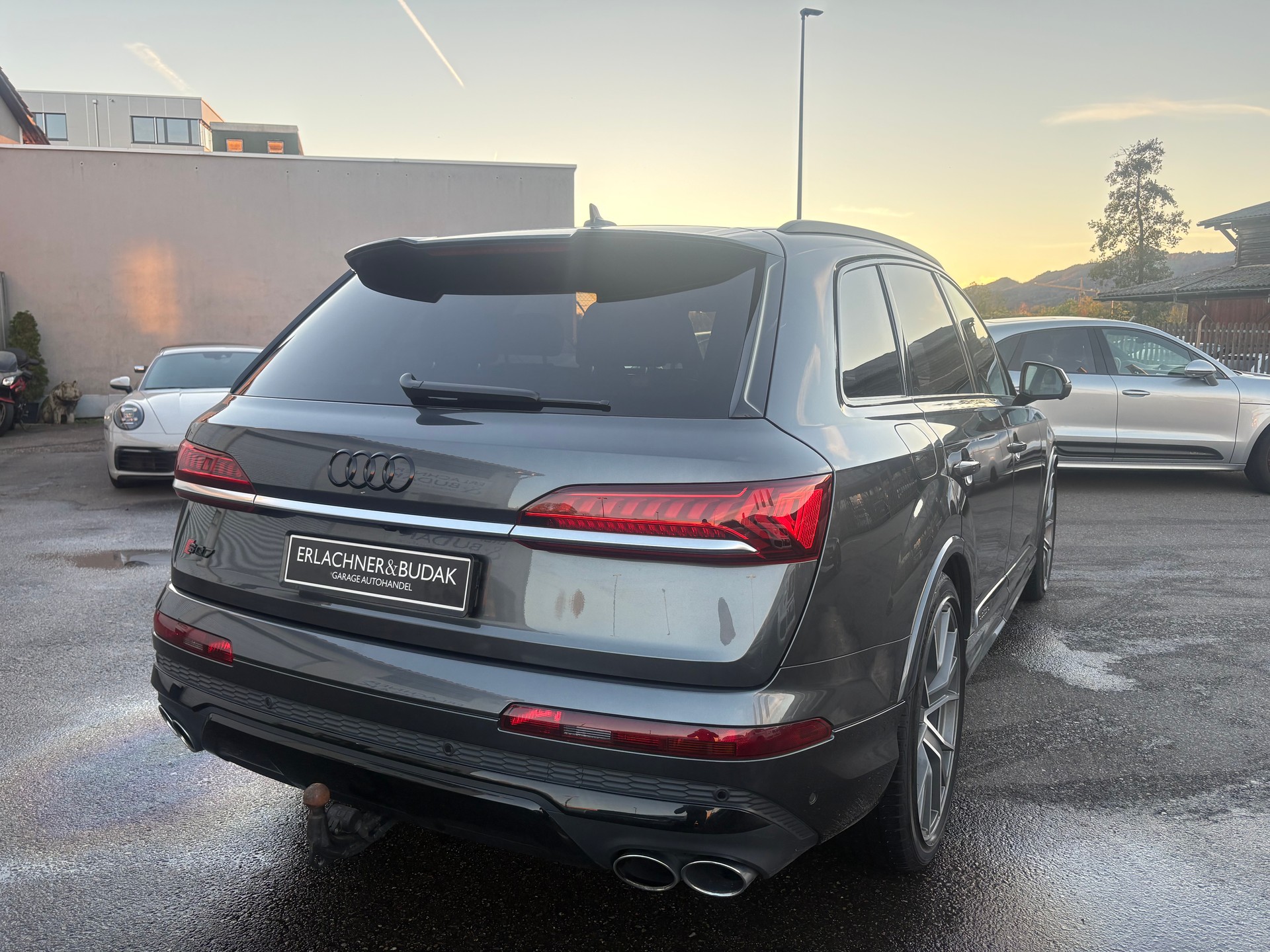 AUDI SQ7 4.0 TDI quattro tiptronic-image-3