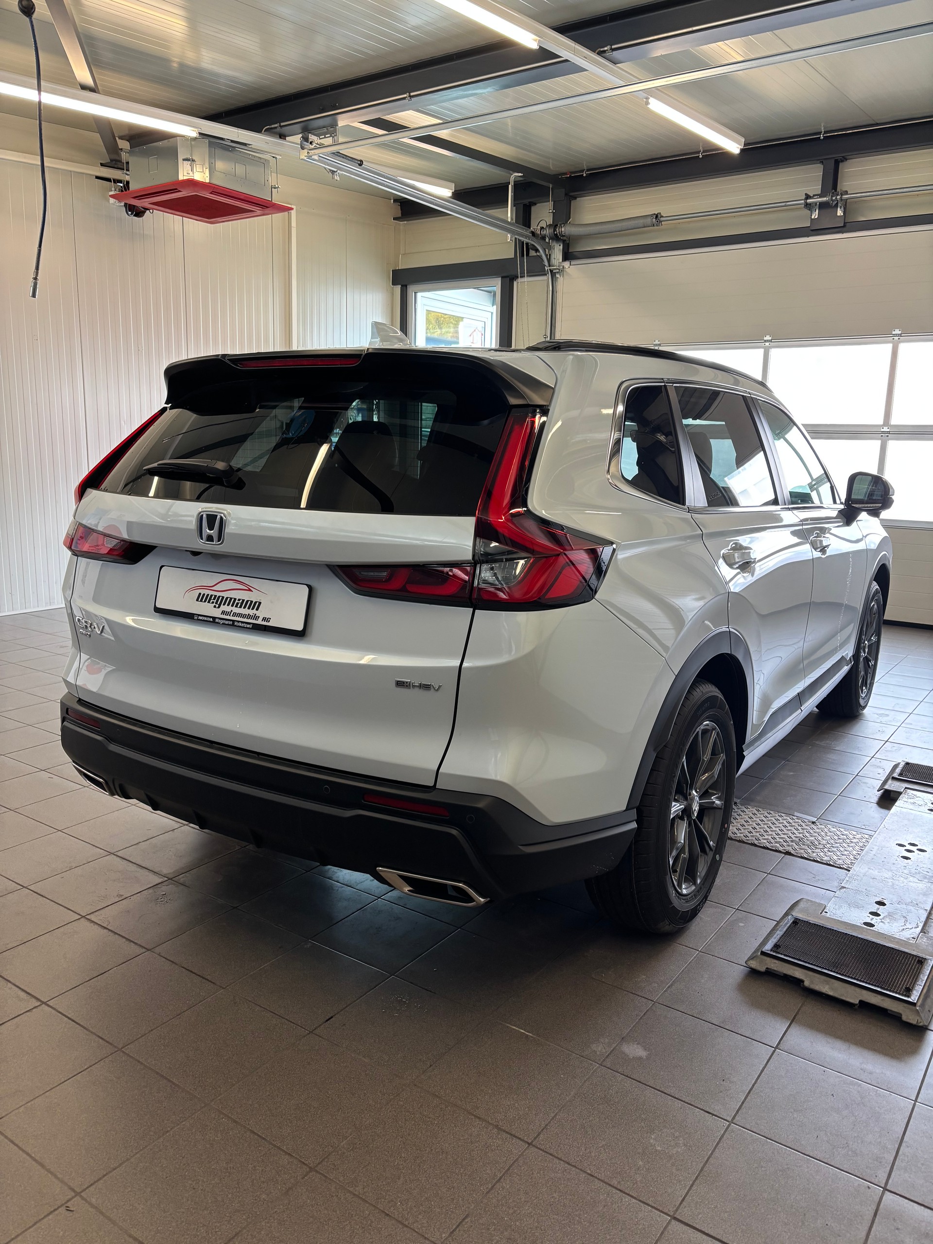 HONDA CR-V e:HEV 2.0i-MMD AWD Advance-image-3