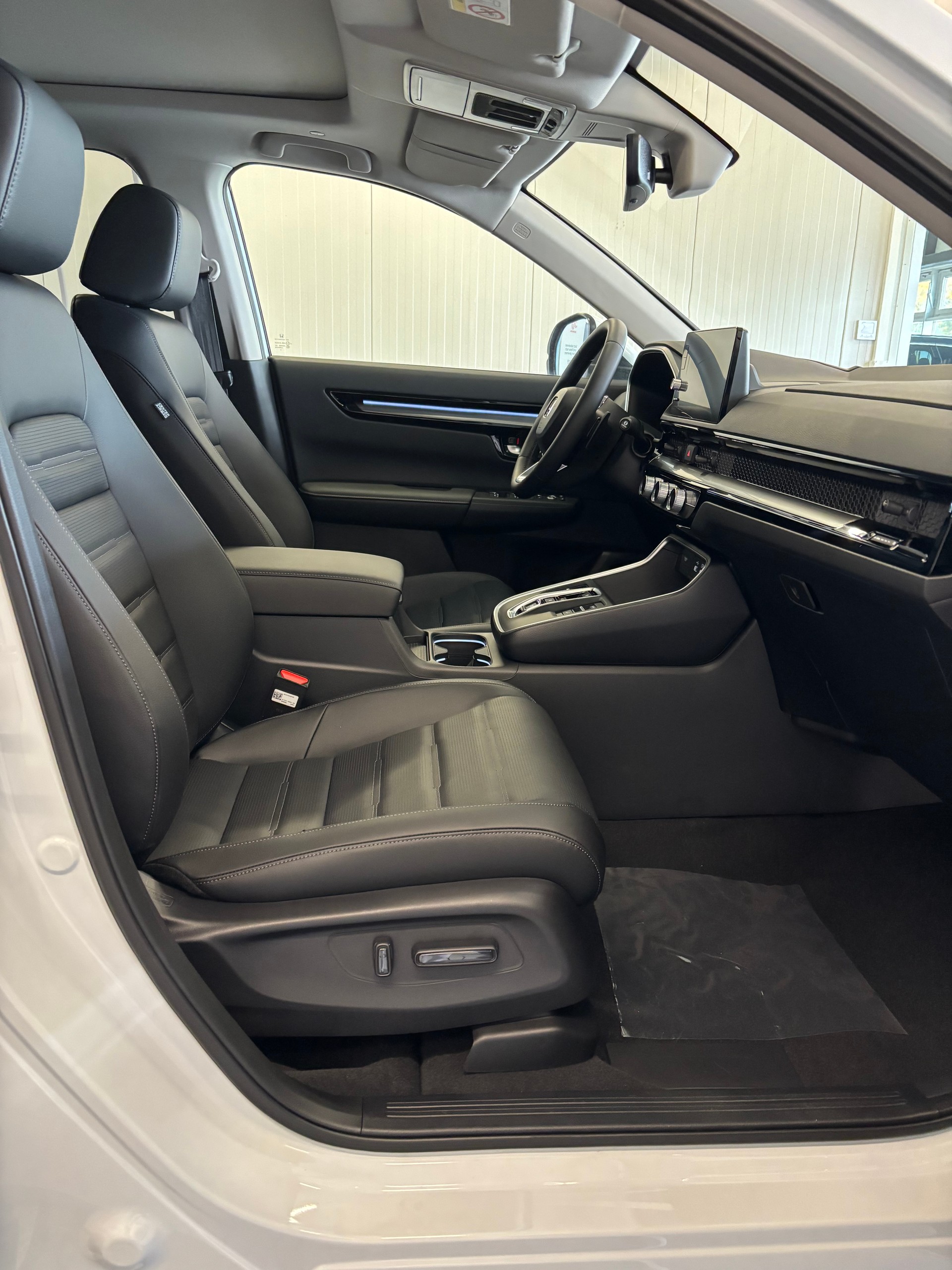 HONDA CR-V e:HEV 2.0i-MMD AWD Advance-image-11