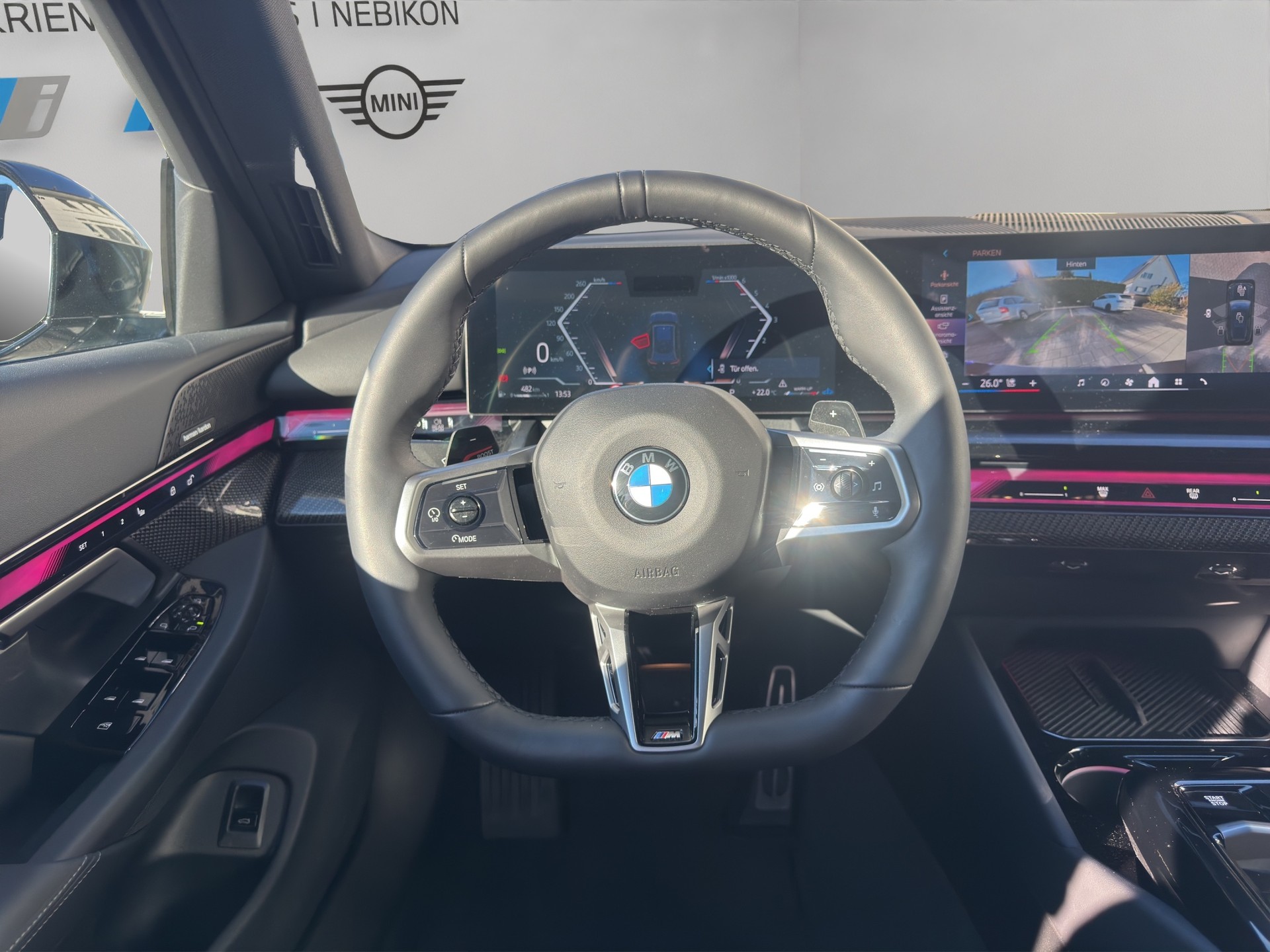 BMW 540d xDrive 48V M Sport Pro Steptronic-image-13