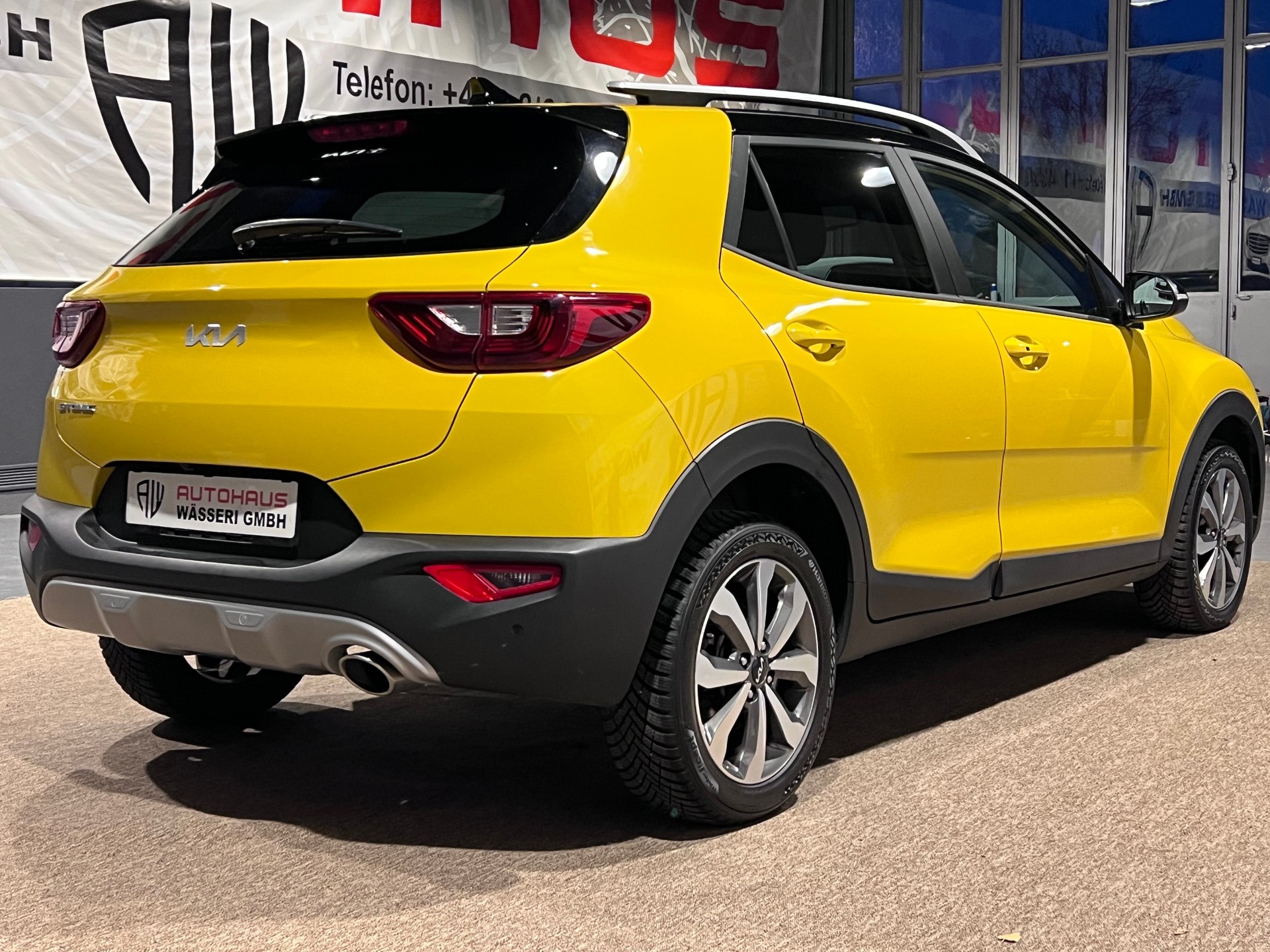 KIA Stonic 1.0 T-GDI MHEV GT-Line DCT-image-2