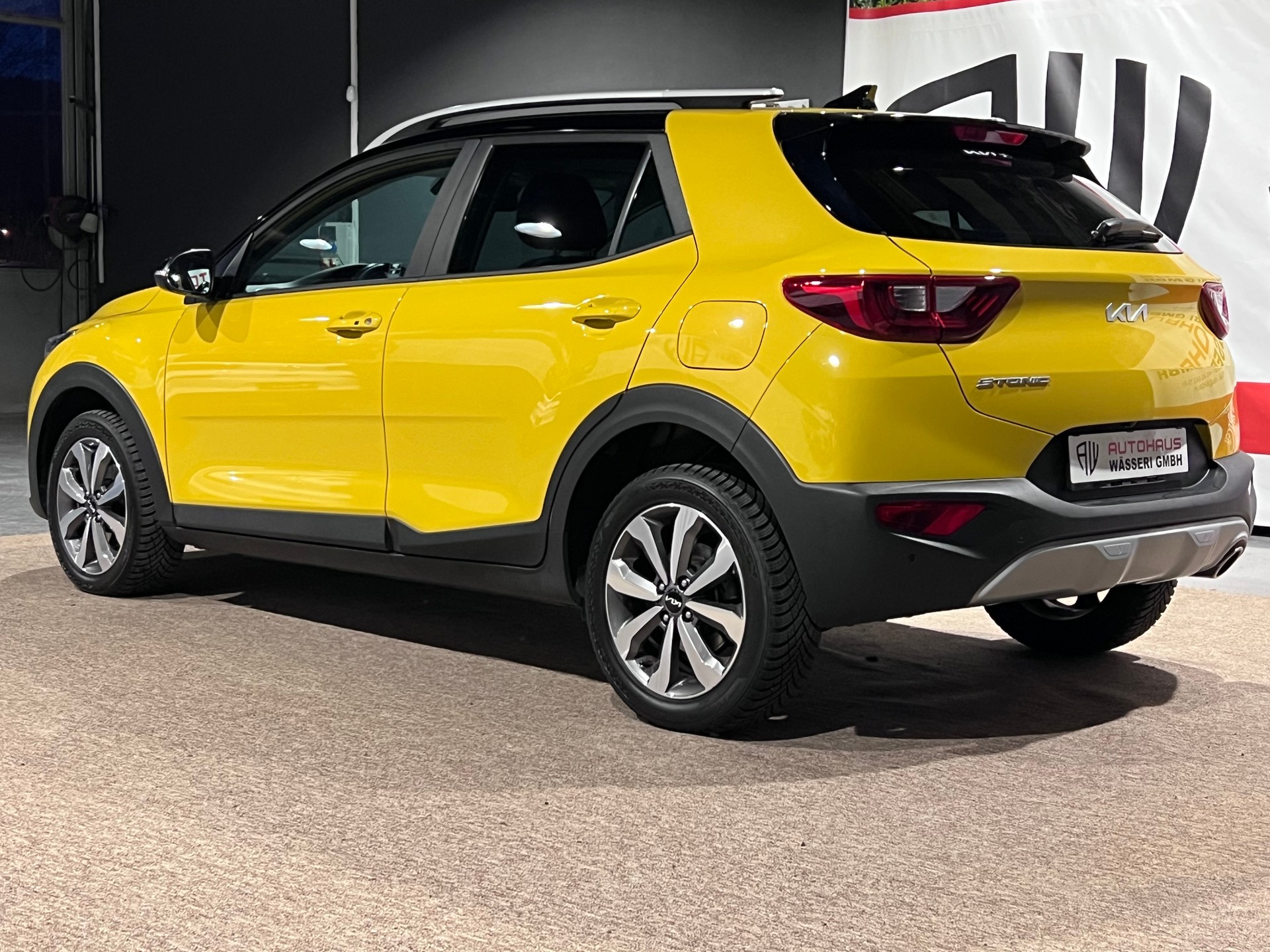 KIA Stonic 1.0 T-GDI MHEV GT-Line DCT-image-5