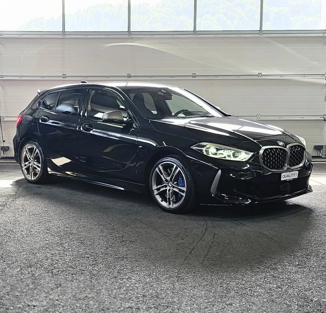 BMW M135i xDrive Steptronic *CH-Fahrzeug*-image-6