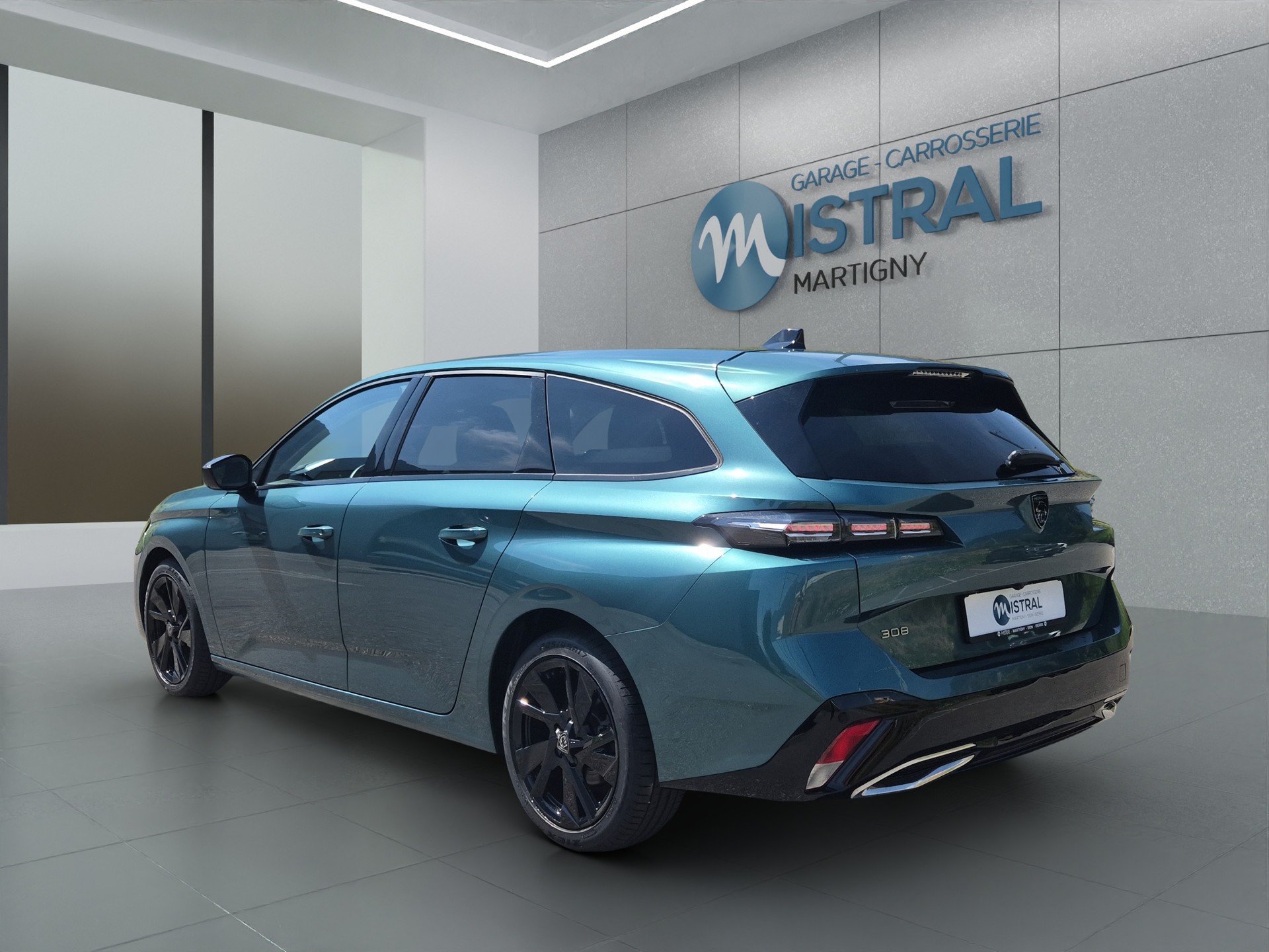PEUGEOT 308 SW 1.2T Allure Pack EAT8-image-3