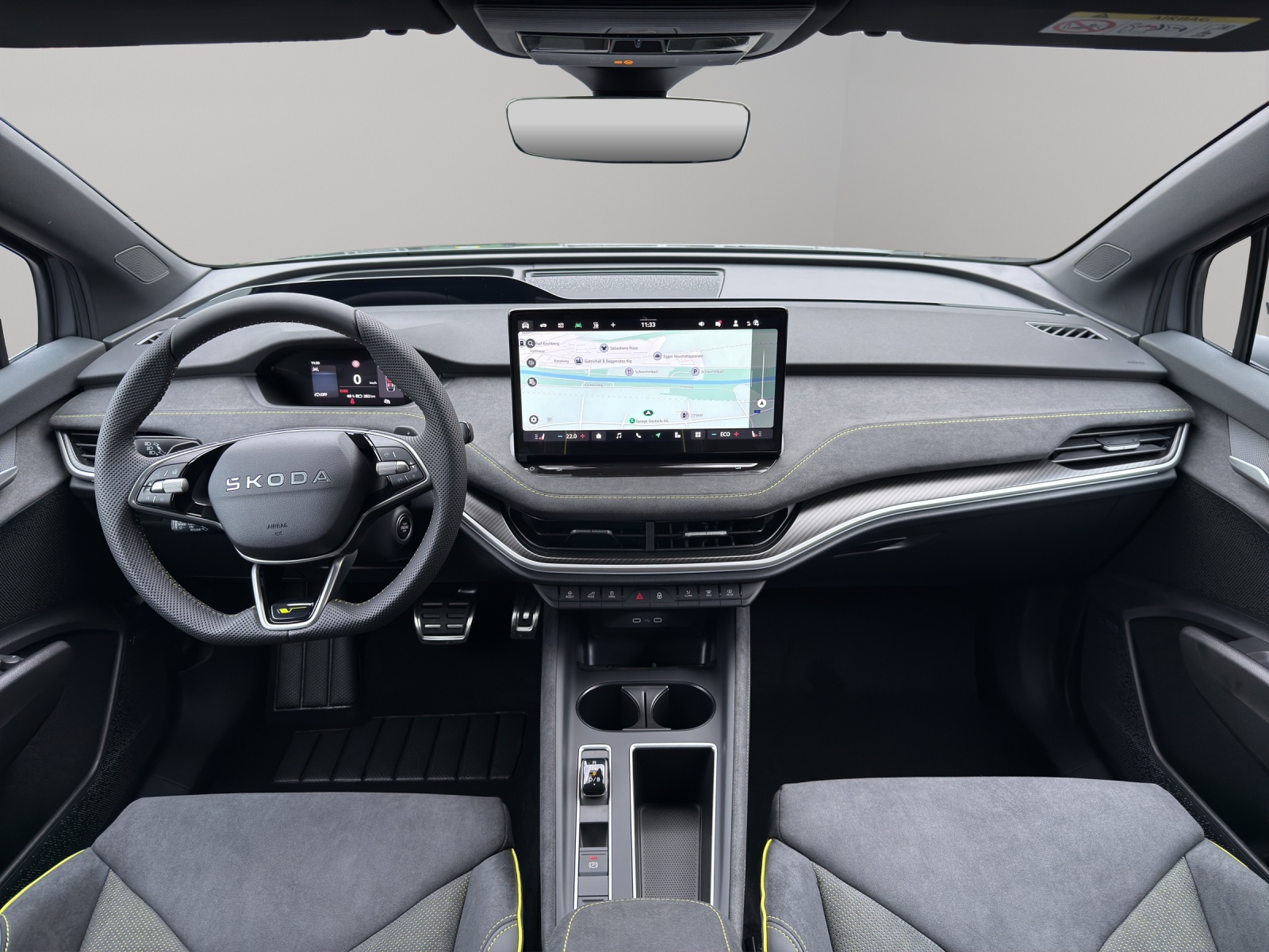 SKODA Enyaq 4x4 RS-image-6