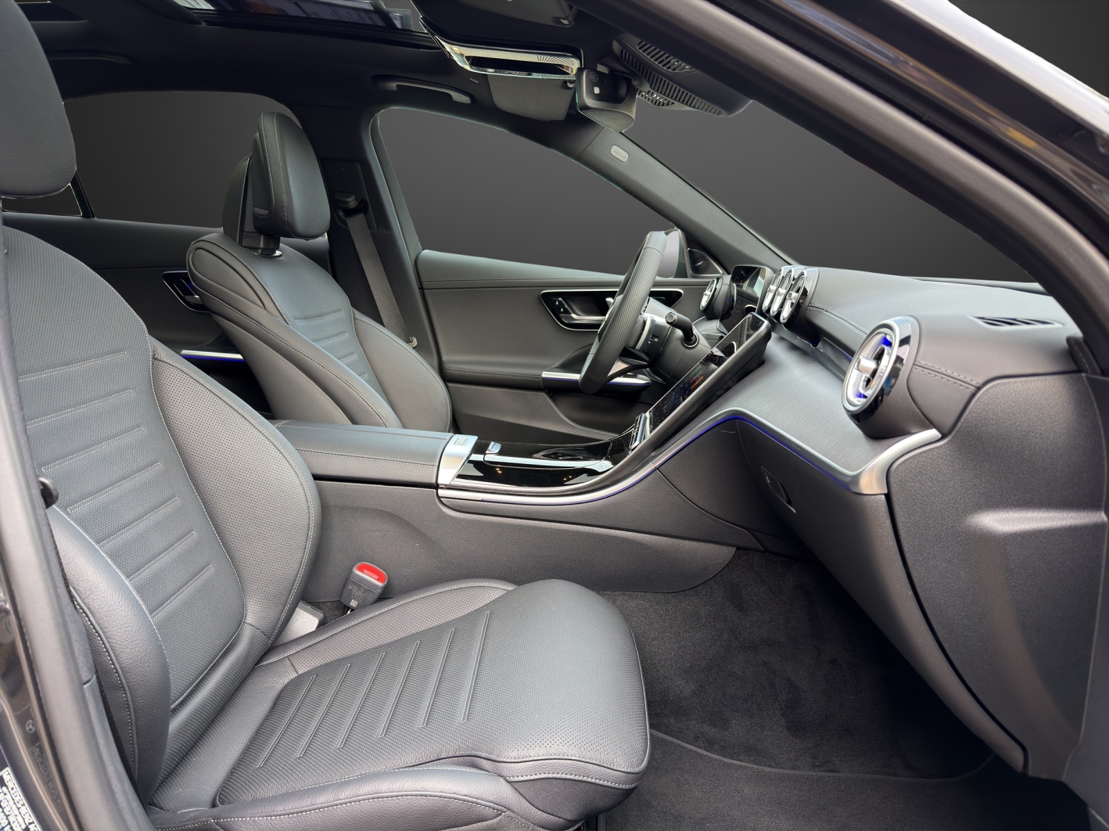 MERCEDES-BENZ C 220 d 4 Matic-image-12