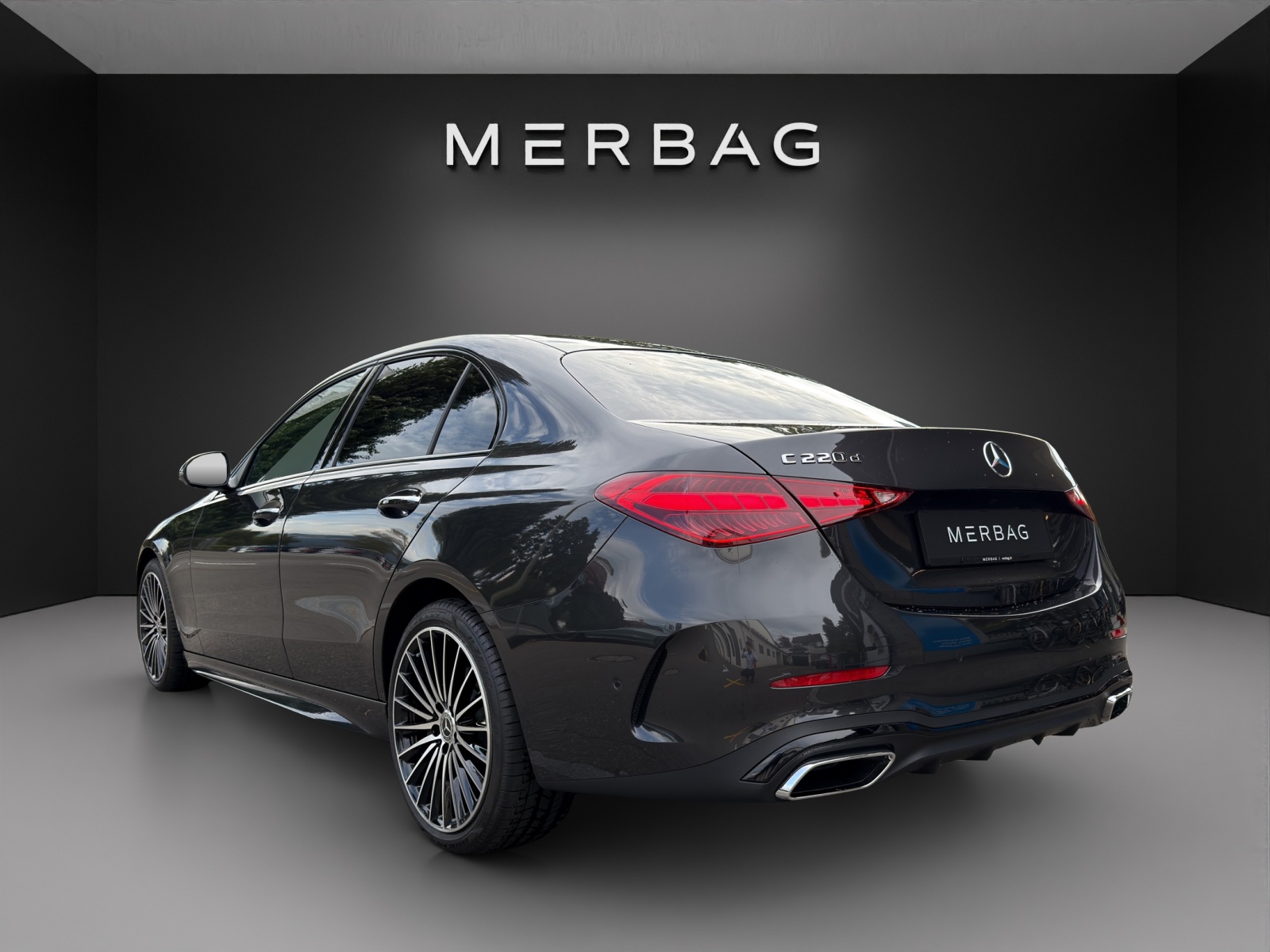 MERCEDES-BENZ C 220 d 4 Matic-image-4