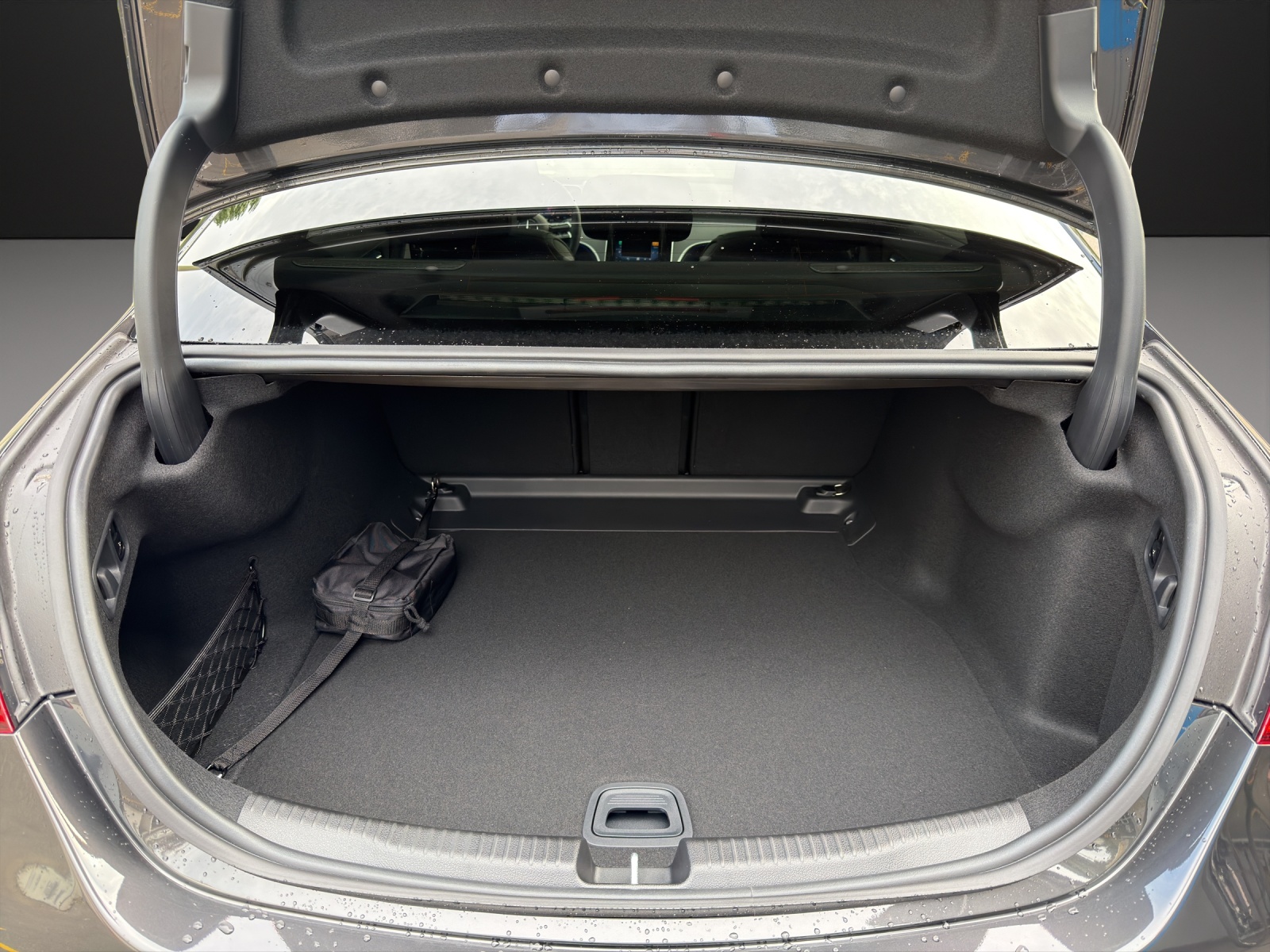 MERCEDES-BENZ C 220 d 4 Matic-image-13