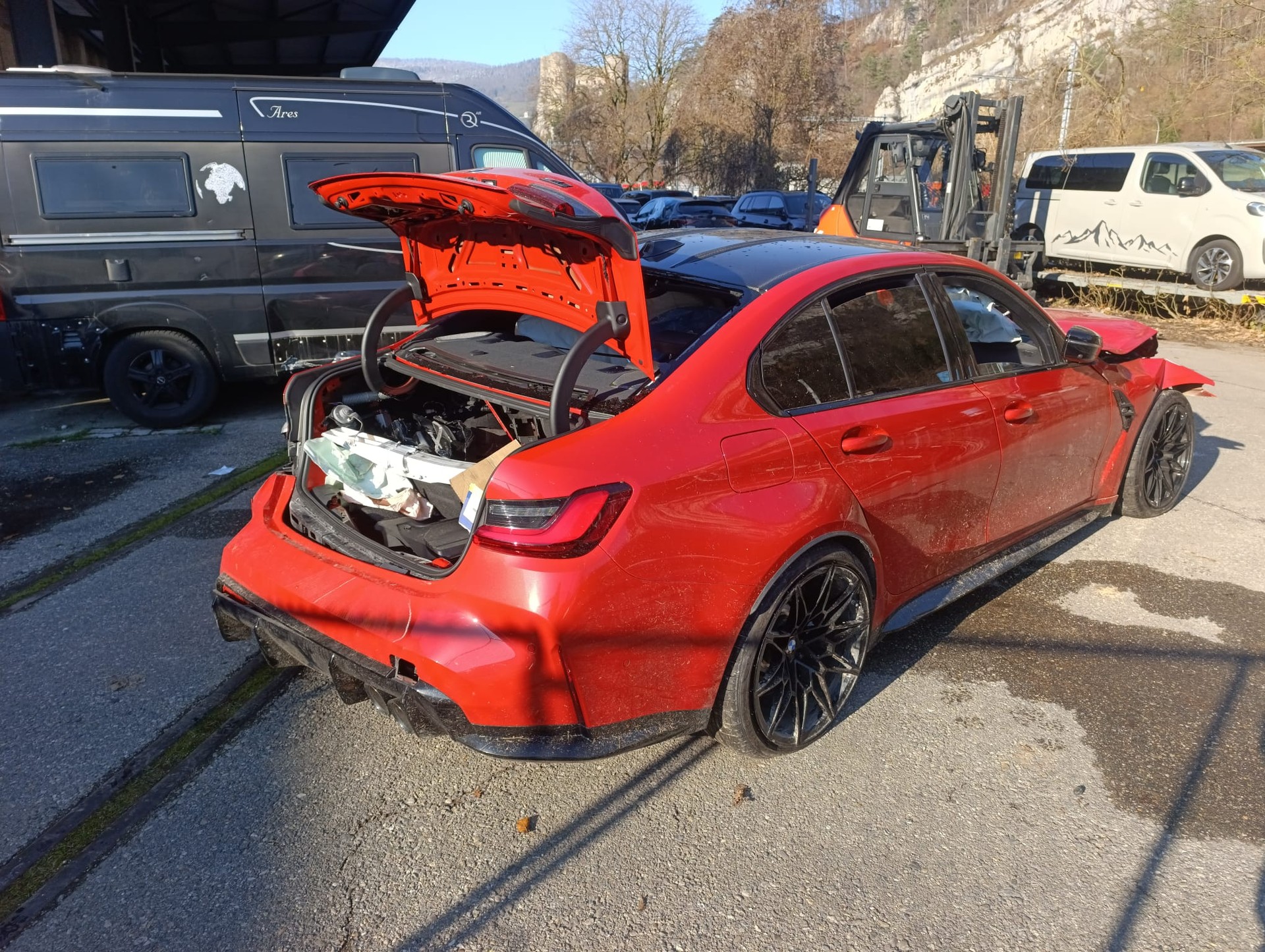 BMW M3 Competition M xDrive-image-0