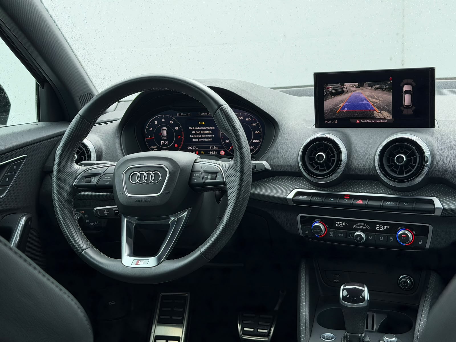 AUDI Q2 35 TFSI S line-image-10