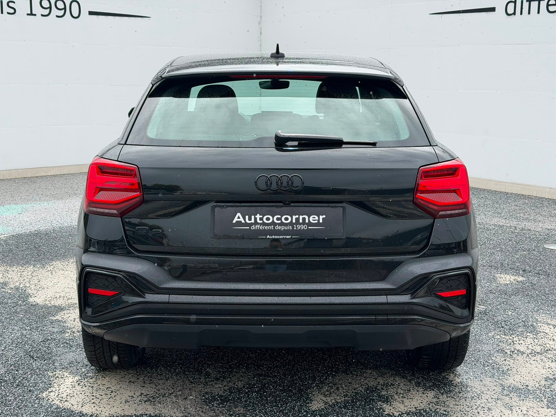 AUDI Q2 35 TFSI S line-image-5