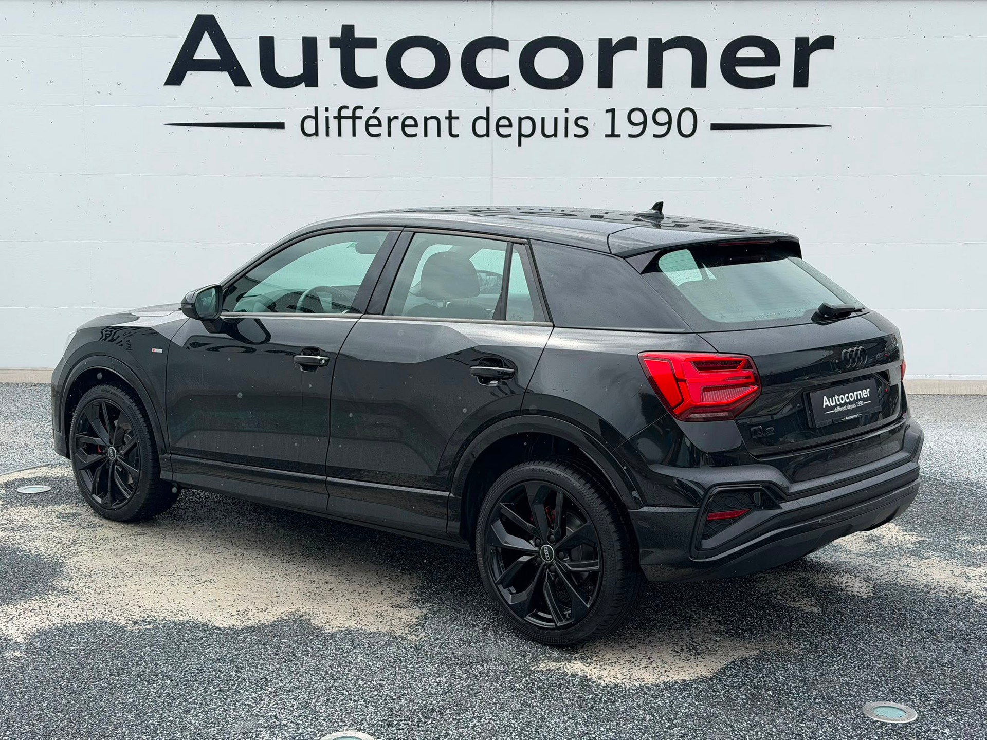 AUDI Q2 35 TFSI S line-image-6