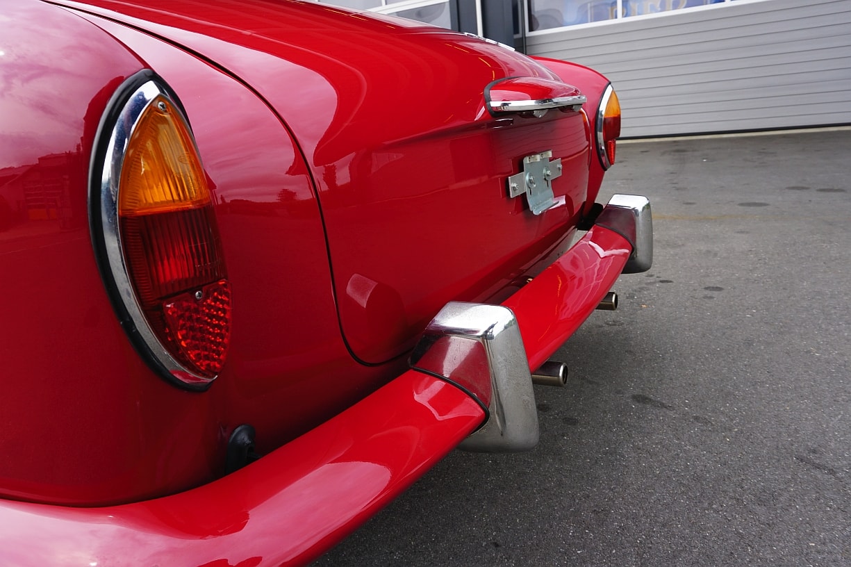 VW KARMANN-GHIA-image-16