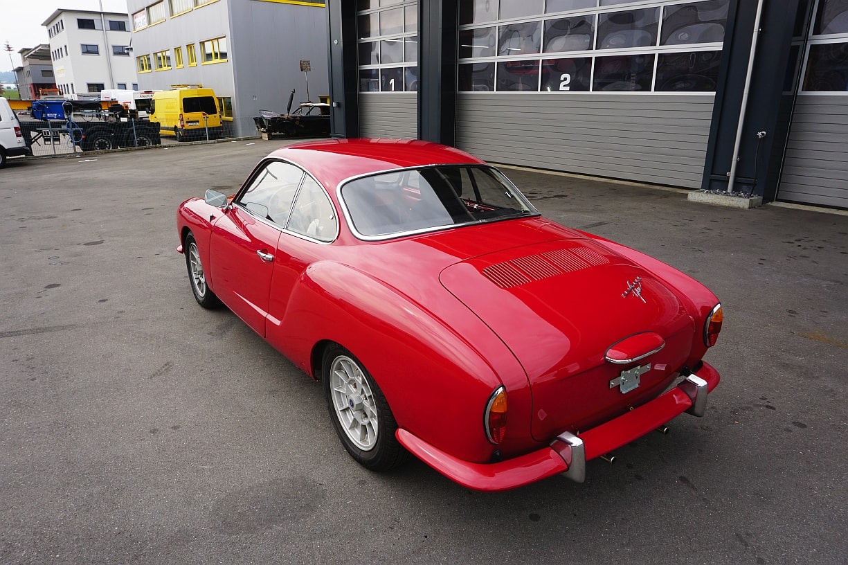 VW KARMANN-GHIA-showroom-element-3