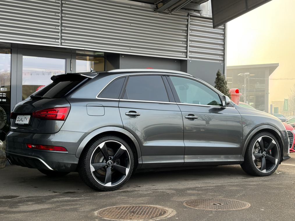 AUDI RS Q3 2.5 TFSI performance quattro S-tronic-image-2