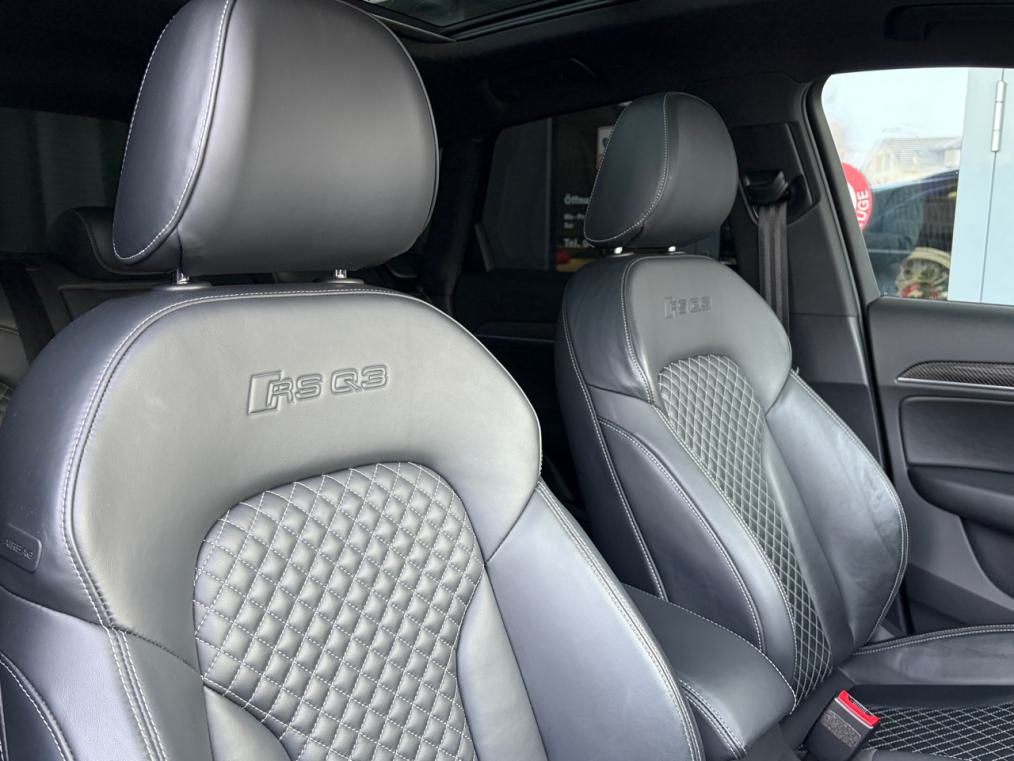 AUDI RS Q3 2.5 TFSI performance quattro S-tronic-image-11