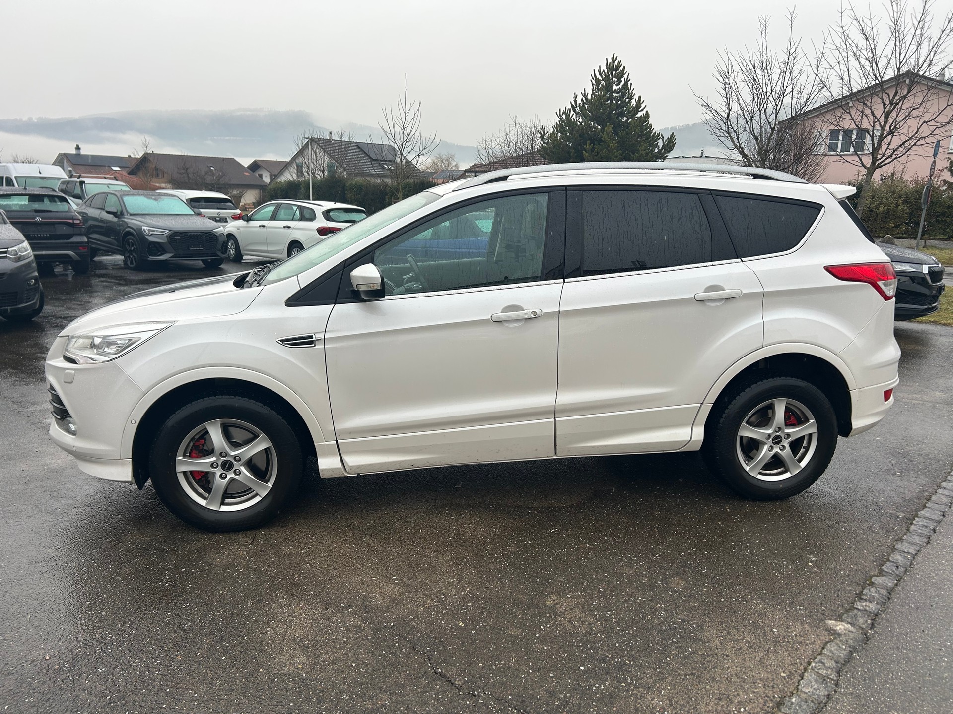 FORD Kuga 1.6 SCTi Titanium S 4WD Automatic-image-3
