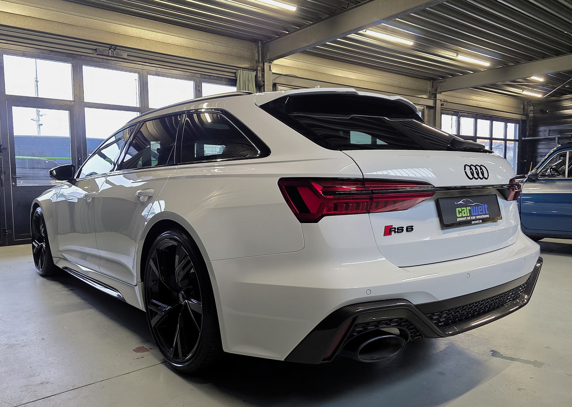 AUDI RS6 Avant 4.0 TFSI V8 quattro *RS-DYNAMIK PLUS*-image-8