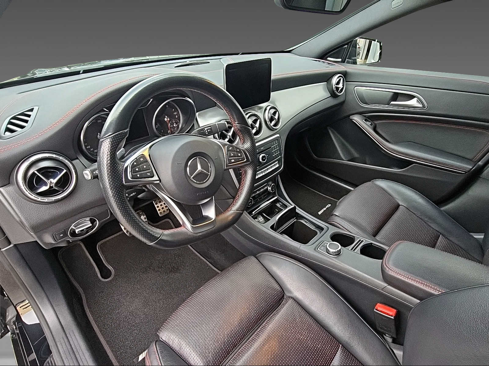 MERCEDES-BENZ CLA 250 4Matic Shooting Brake-image-6