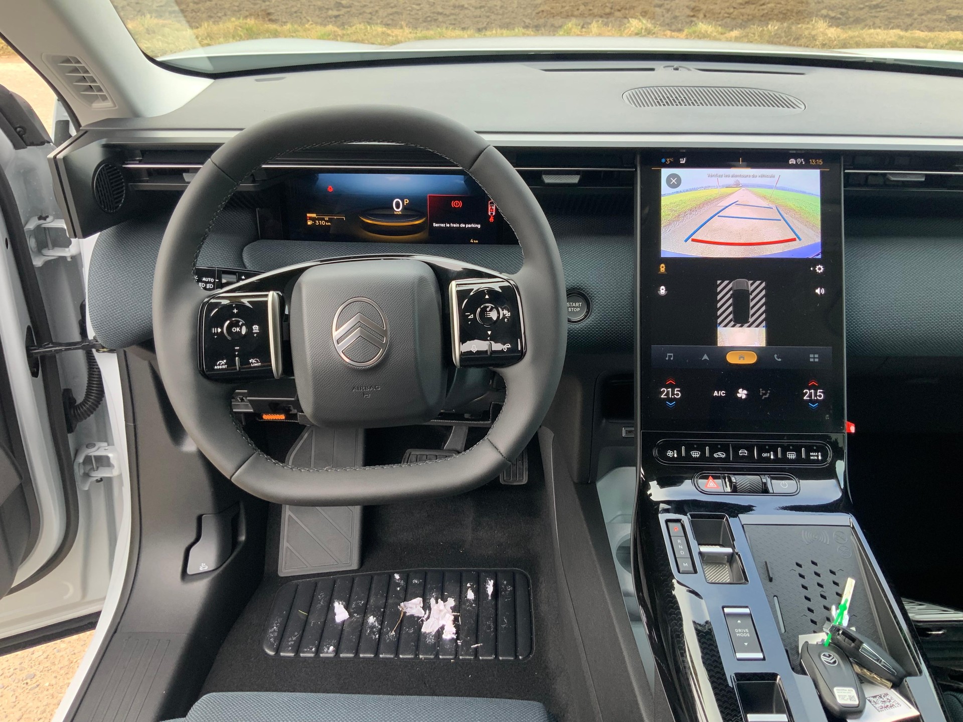 CITROEN C5 Aircross 1.2 Hybrid Plus-image-8