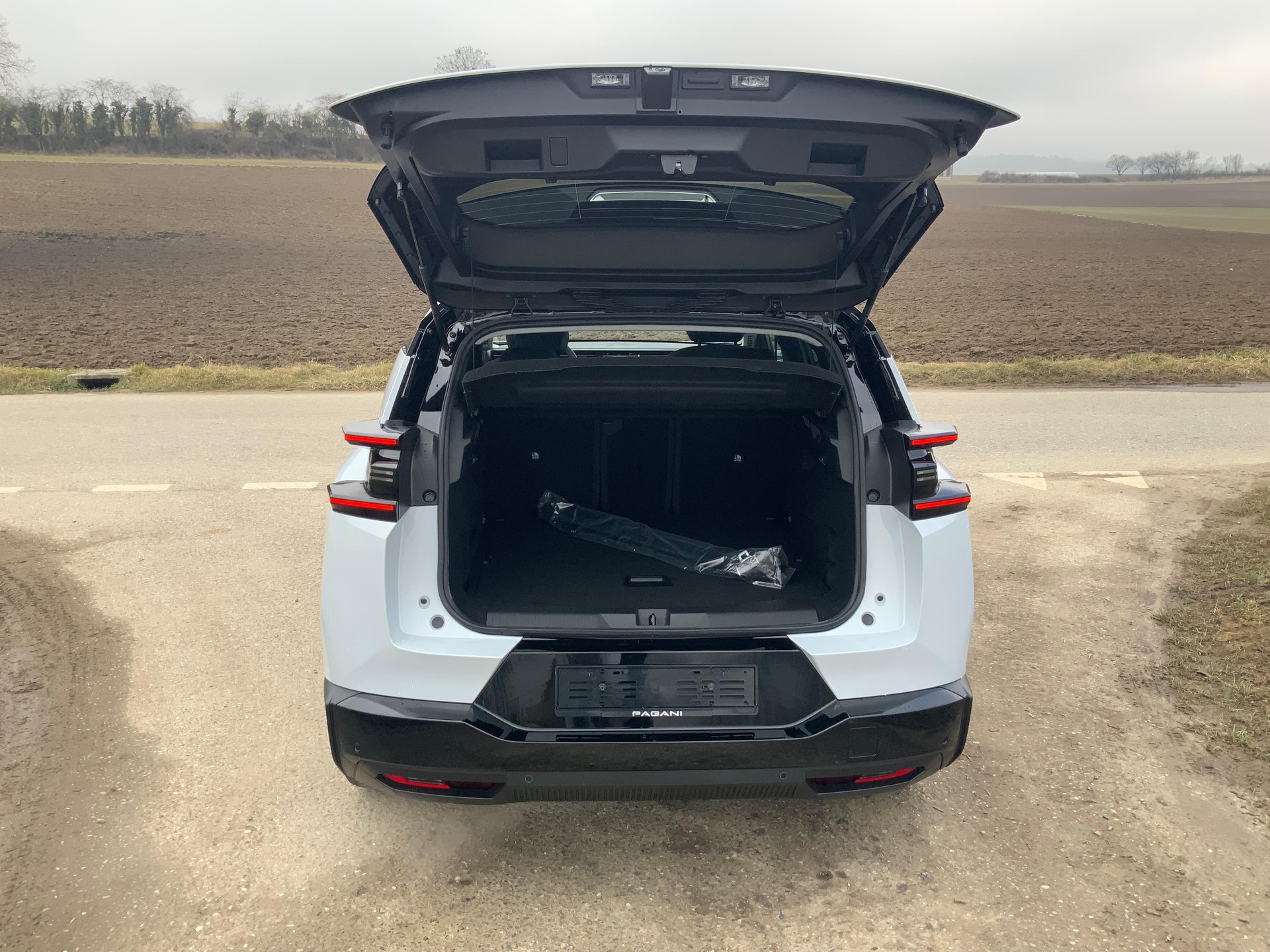 CITROEN C5 Aircross 1.2 Hybrid Plus-image-6